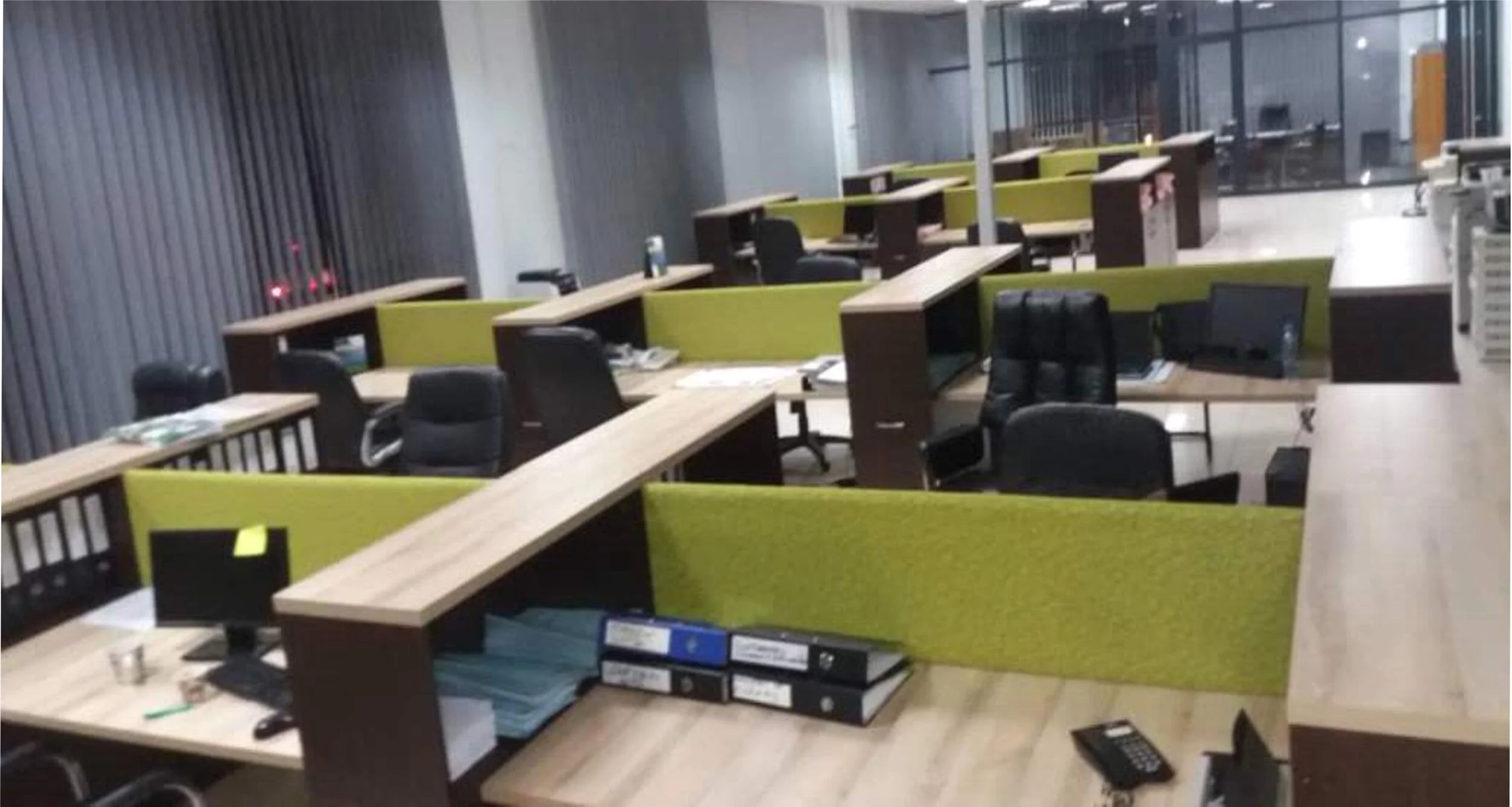 RenovateWe efficiently install and incorporate the manufactured elements from the design stage so that what has been conceived on paper becomes a reality.