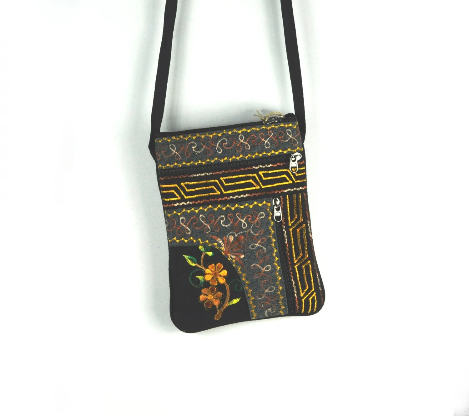 jari embroidery bag  Nepal #19