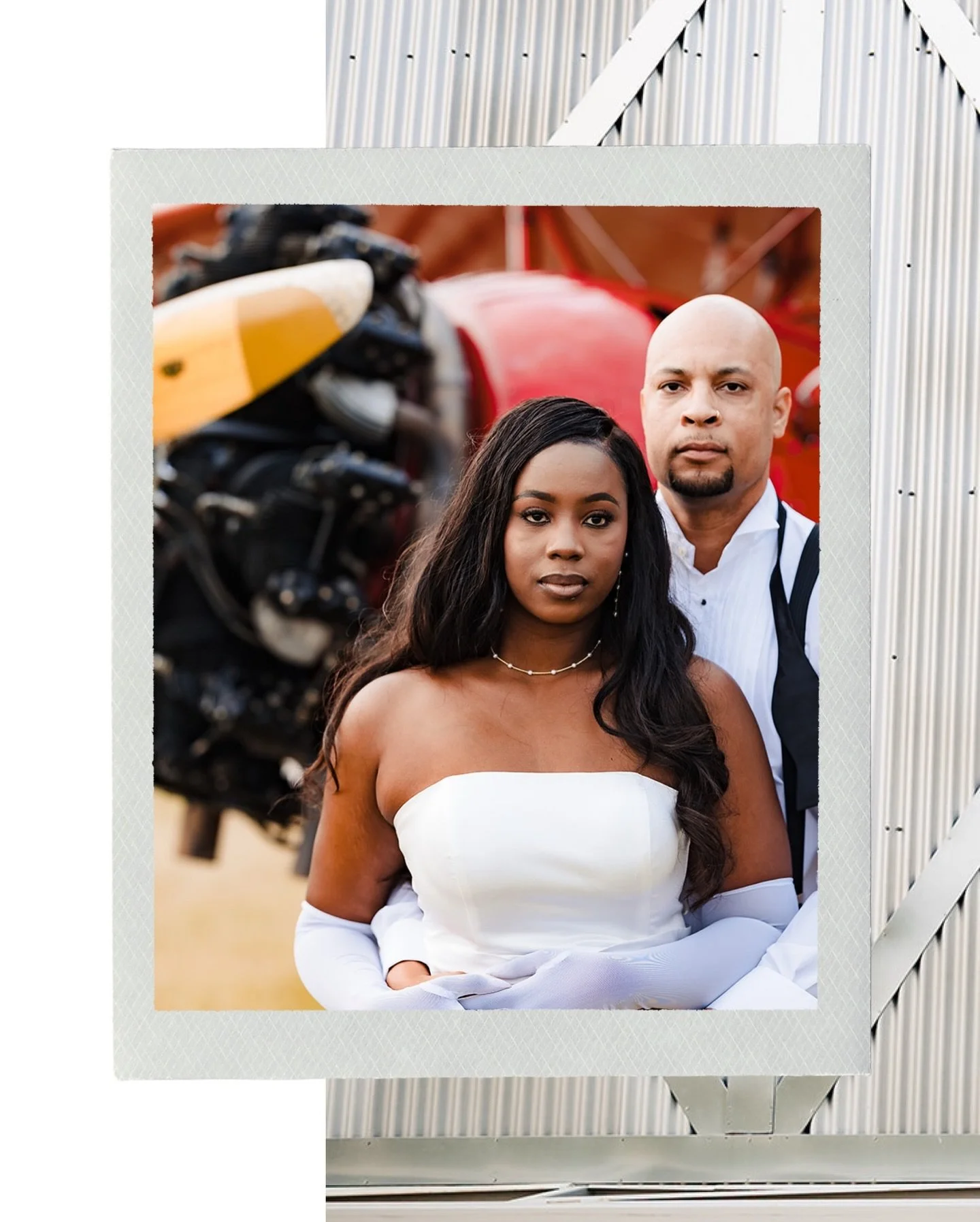 In the spirit of the season, sharing a story of love in Edgartown.

#piperbrownphotography #loveonthevineyard