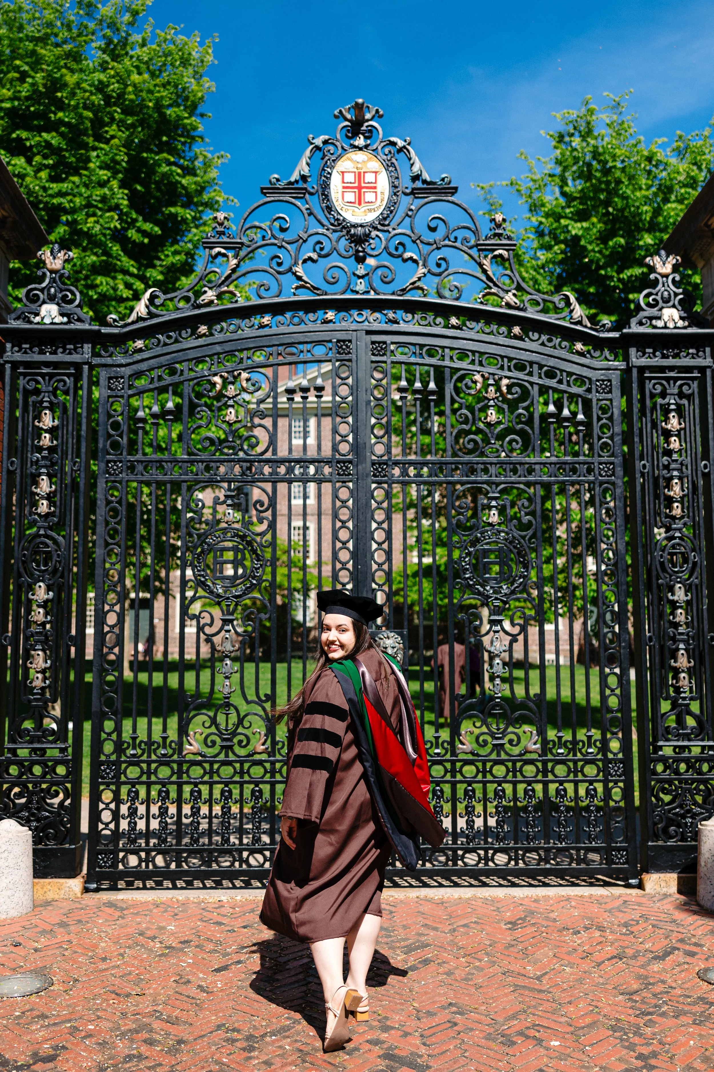 College-Graduation-Portrait-ri-8851.jpg