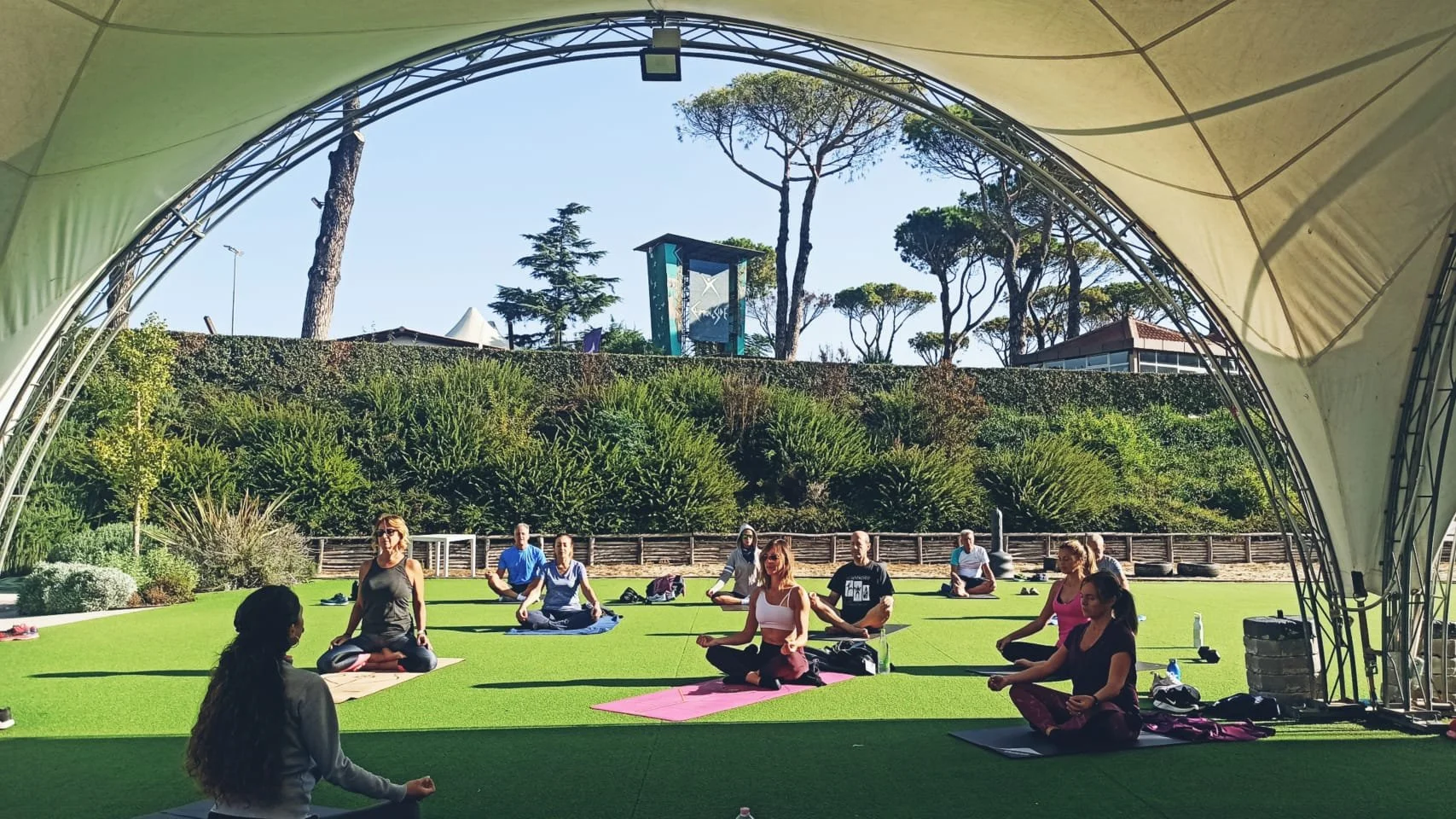 VINYASA YOGA FLOW - MARTEDI 1 NOVEMBRE