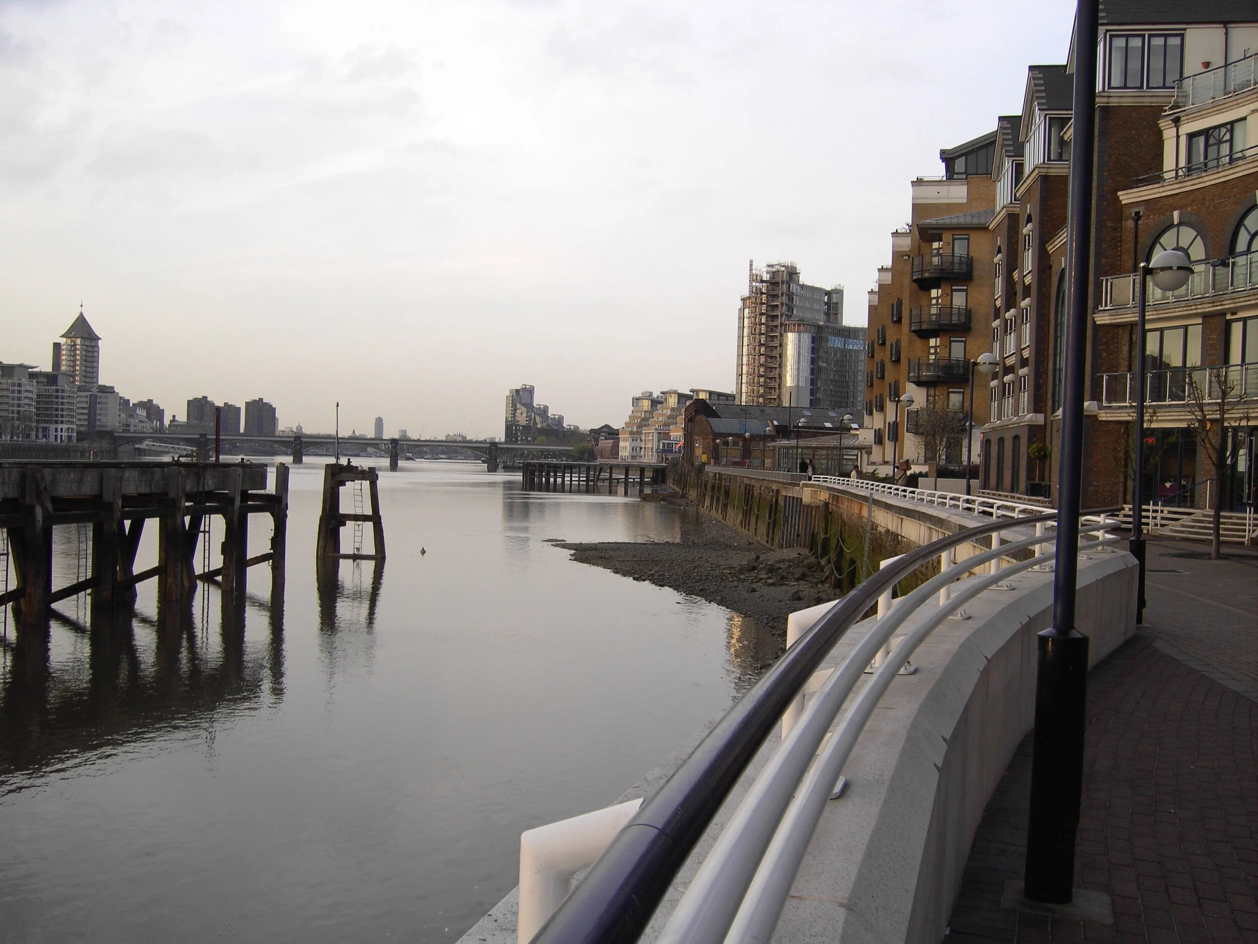 Commercial view Chelsea Harbour in distance .jpg