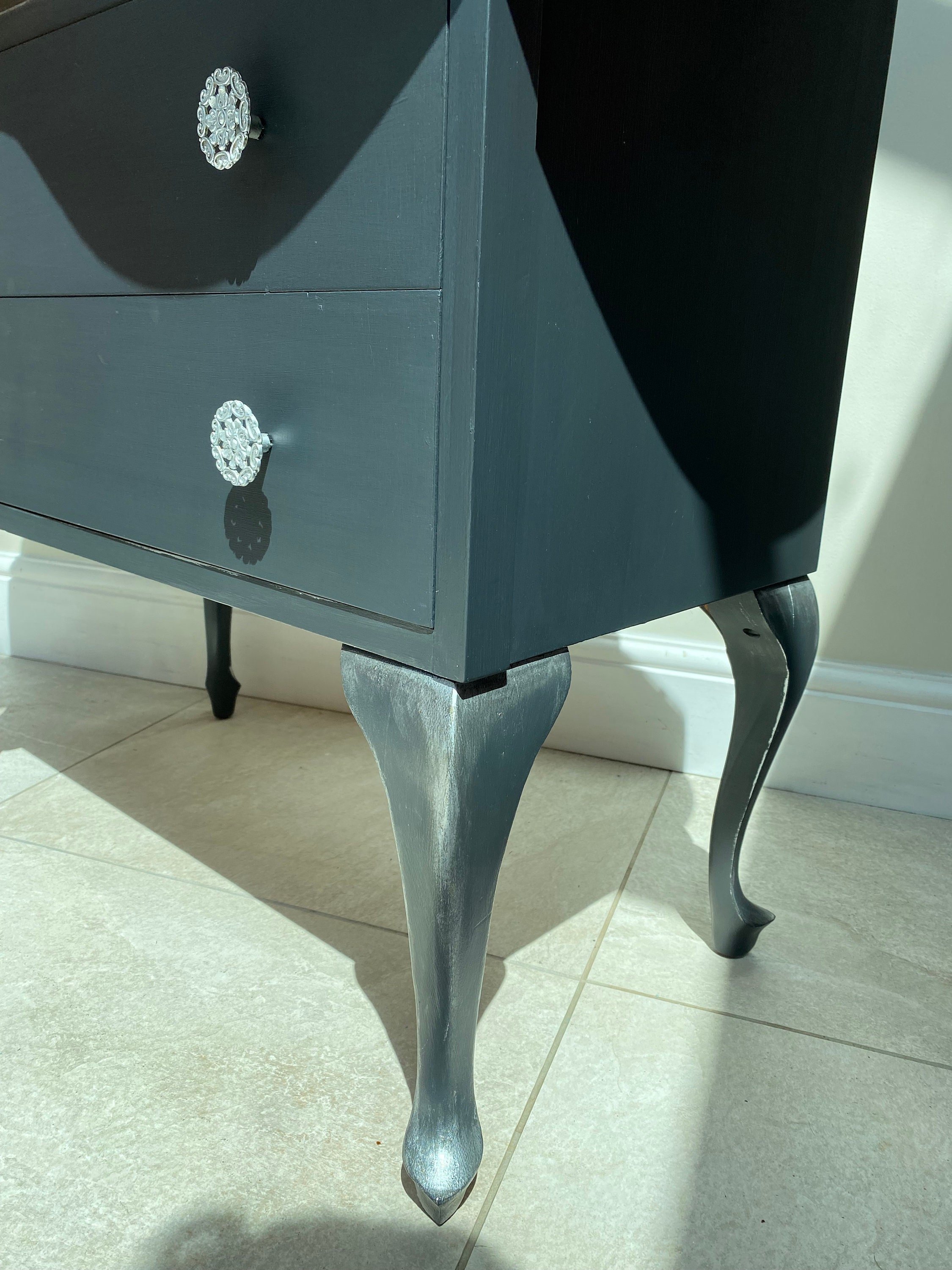 https://i.etsystatic.com/11230629/r/il/ec060f/3908154666/il_fullxfull.3908154666_gau5.jpg