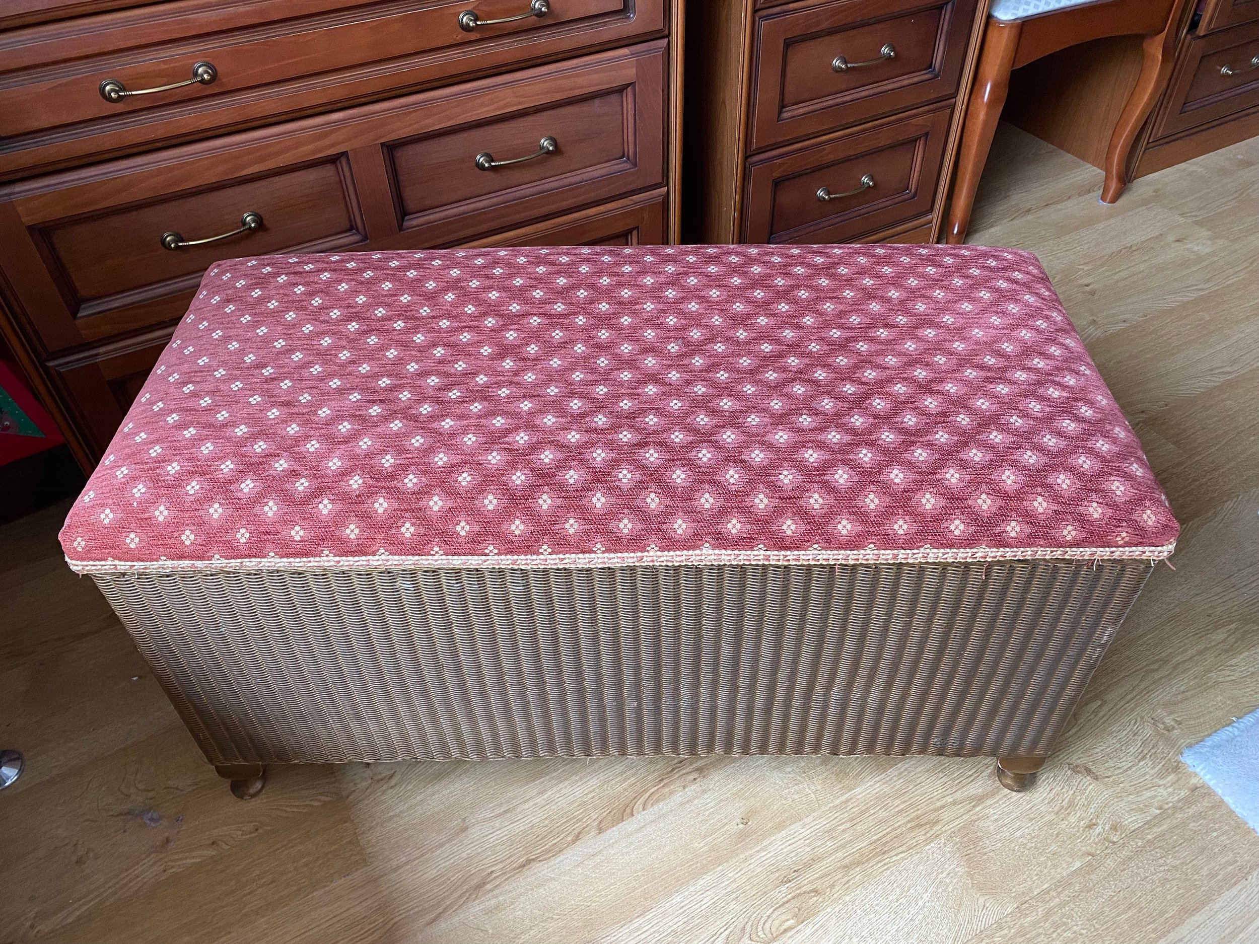 https://i.etsystatic.com/11230629/r/il/fbd421/5056338374/il_fullxfull.5056338374_o3a2.jpg