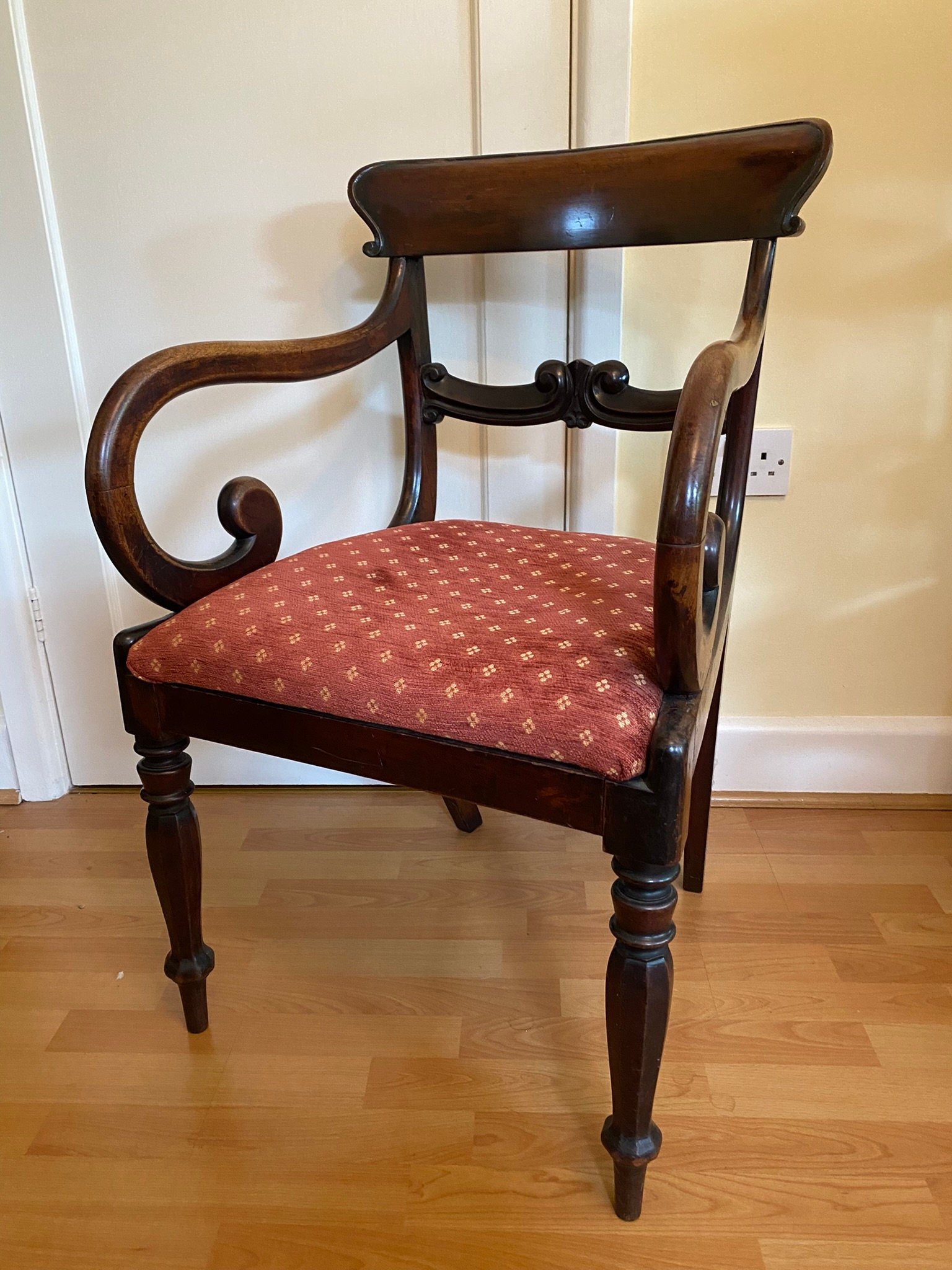 https://i.etsystatic.com/11230629/r/il/466fa0/5075598288/il_fullxfull.5075598288_5tr2.jpg