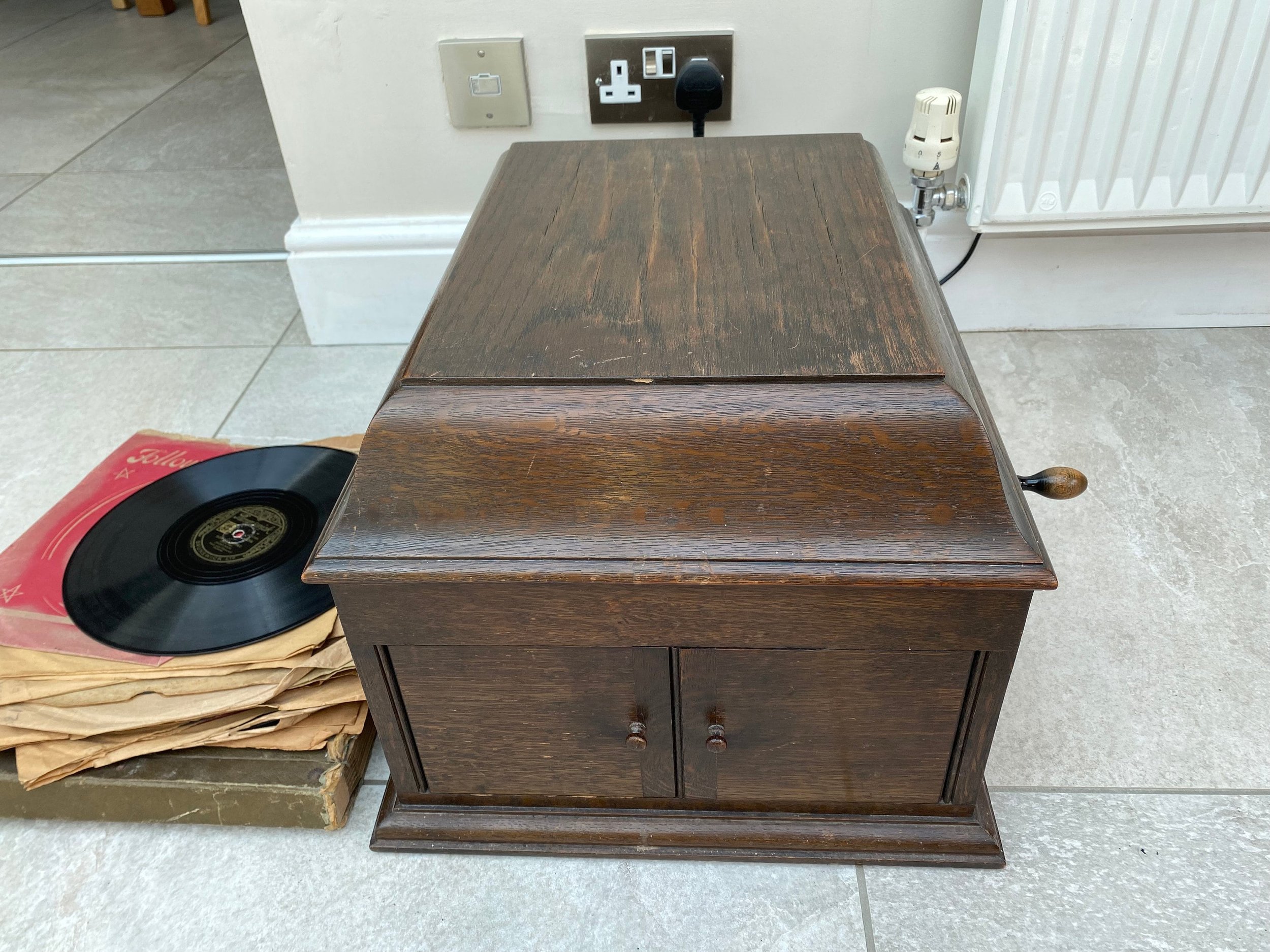 https://i.etsystatic.com/11230629/r/il/ce9806/5212346179/il_fullxfull.5212346179_7l3f.jpg