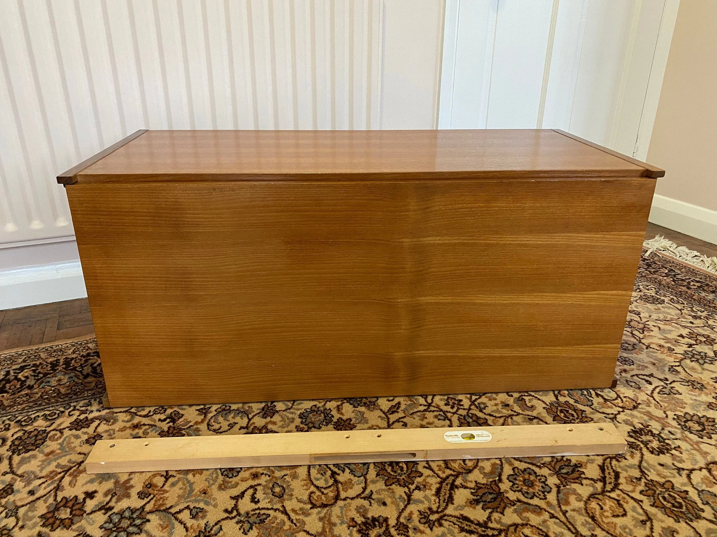 1960s mid century teak Beaver and Tapley SL wall furniture drinks cabinet