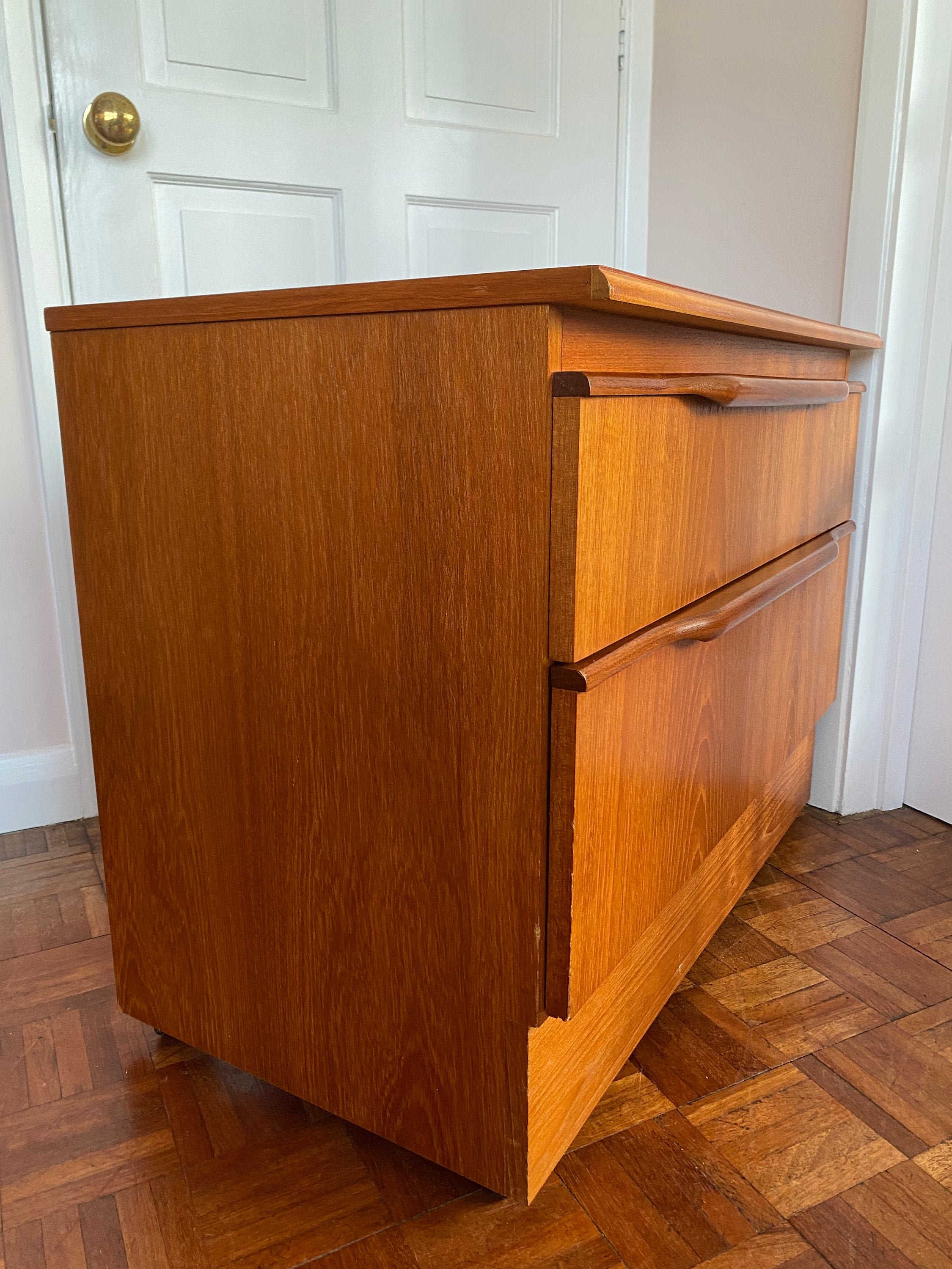 https://i.etsystatic.com/11230629/r/il/79814f/5345403854/il_fullxfull.5345403854_i74b.jpg