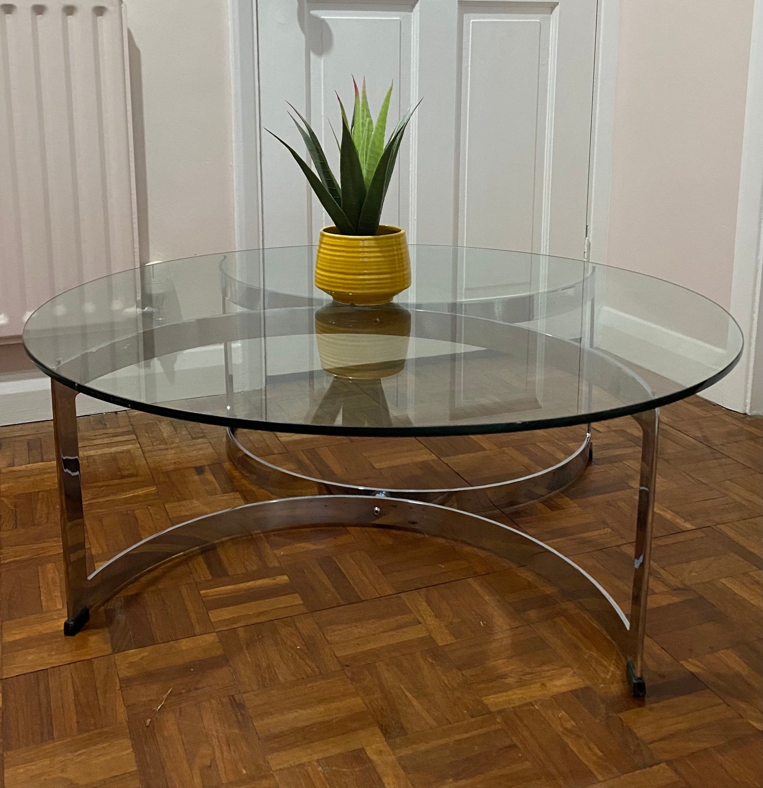 Richard Young Merrow Associates Talbot 341C mid century vintage retro 1960s 1970s glass chrome geotmetric circular coffee table