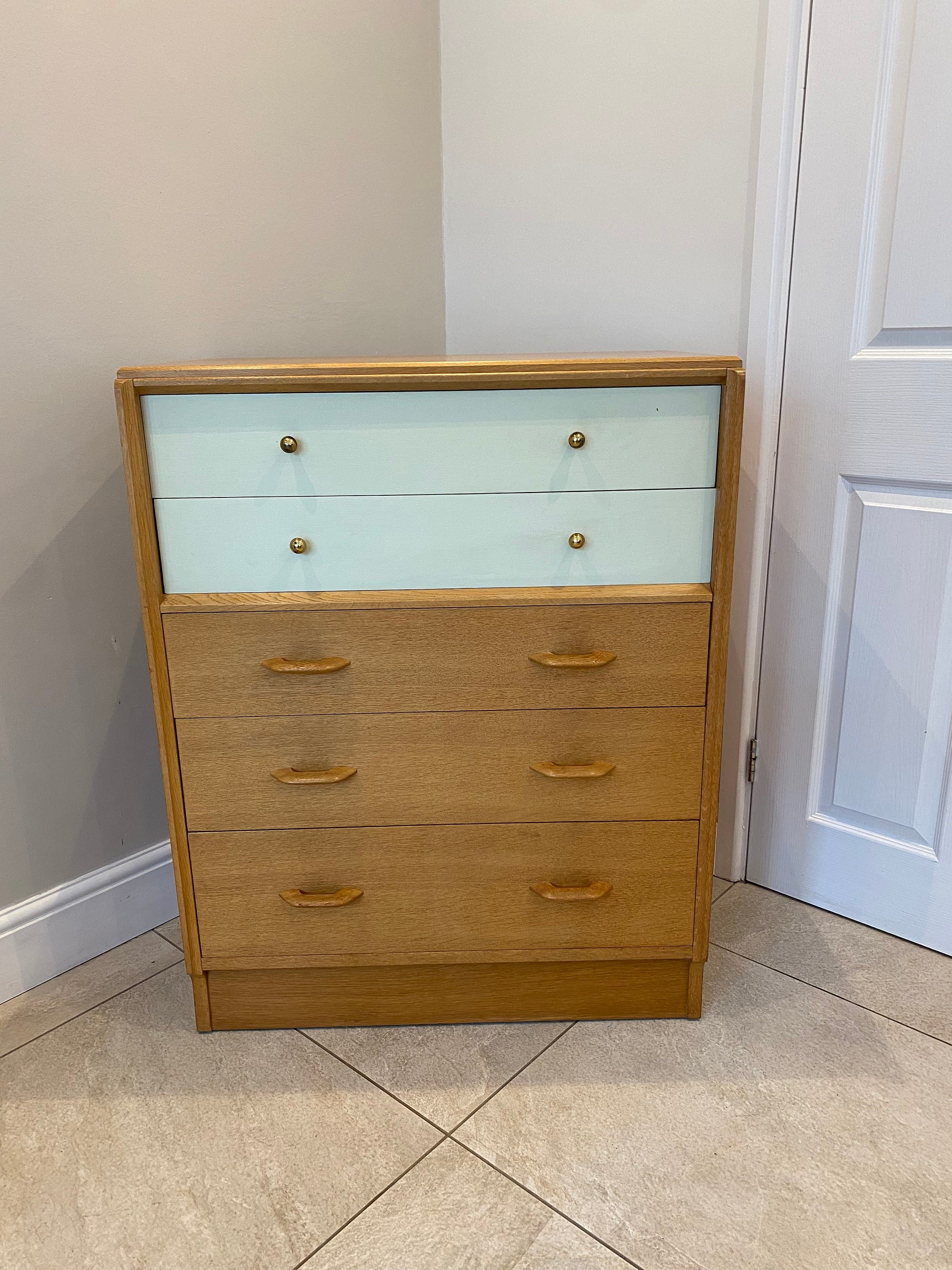 rare Mid century G Plan E Gomme five drawer chest of drawers from the China White range 1950s blonde oak