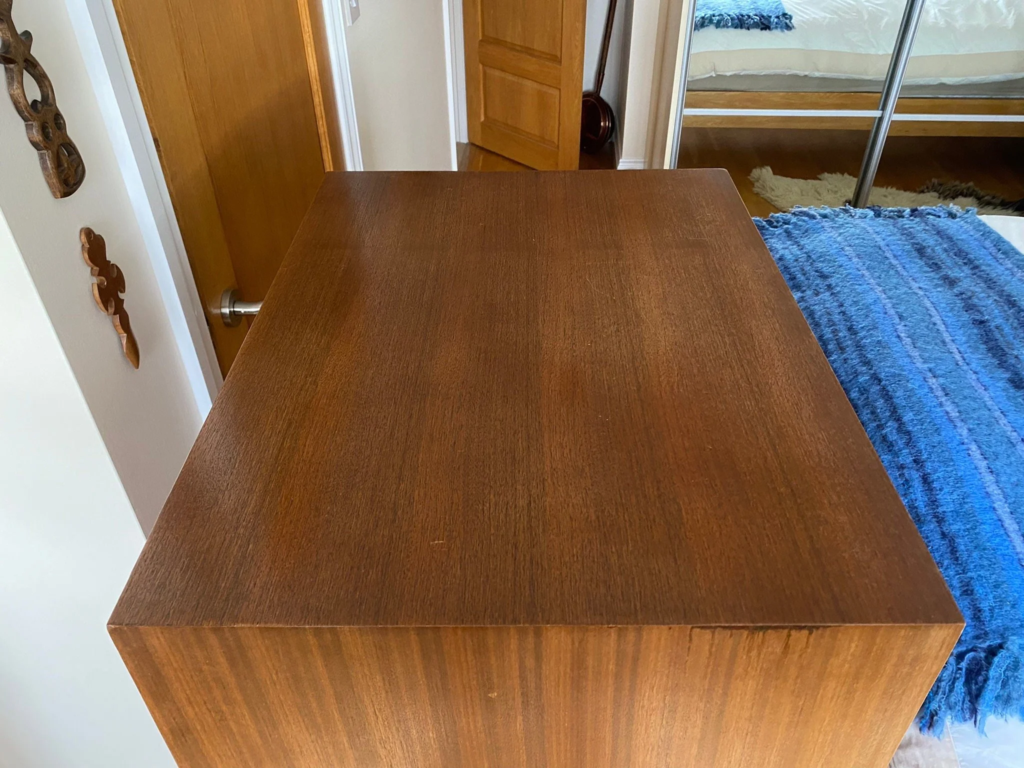 https://i.etsystatic.com/11230629/r/il/05da8a/5842107821/il_fullxfull.5842107821_9ay2.jpg