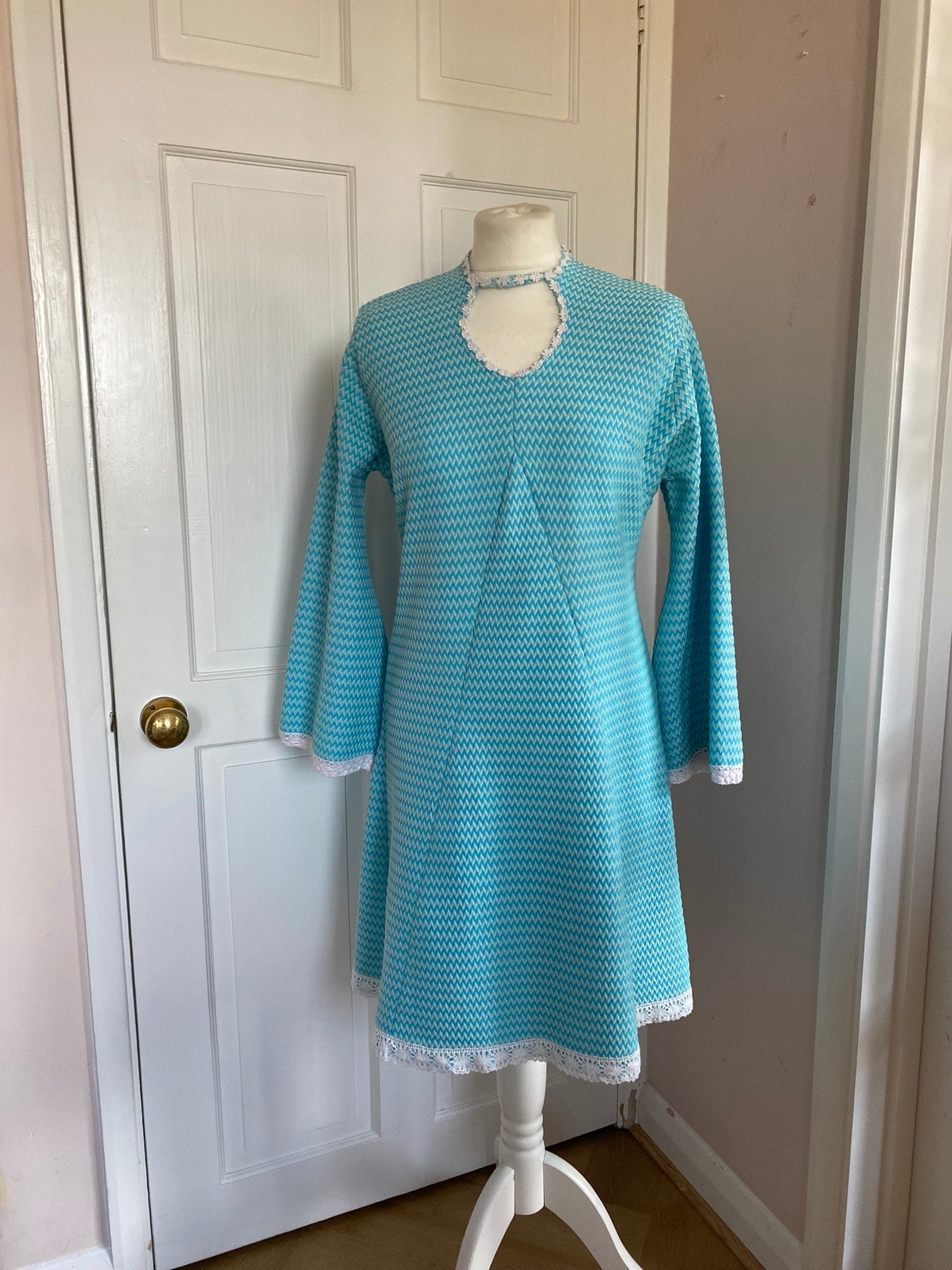 Original Vintage Handmade 1960s 1970s Shift Dress Blue Size 12-14