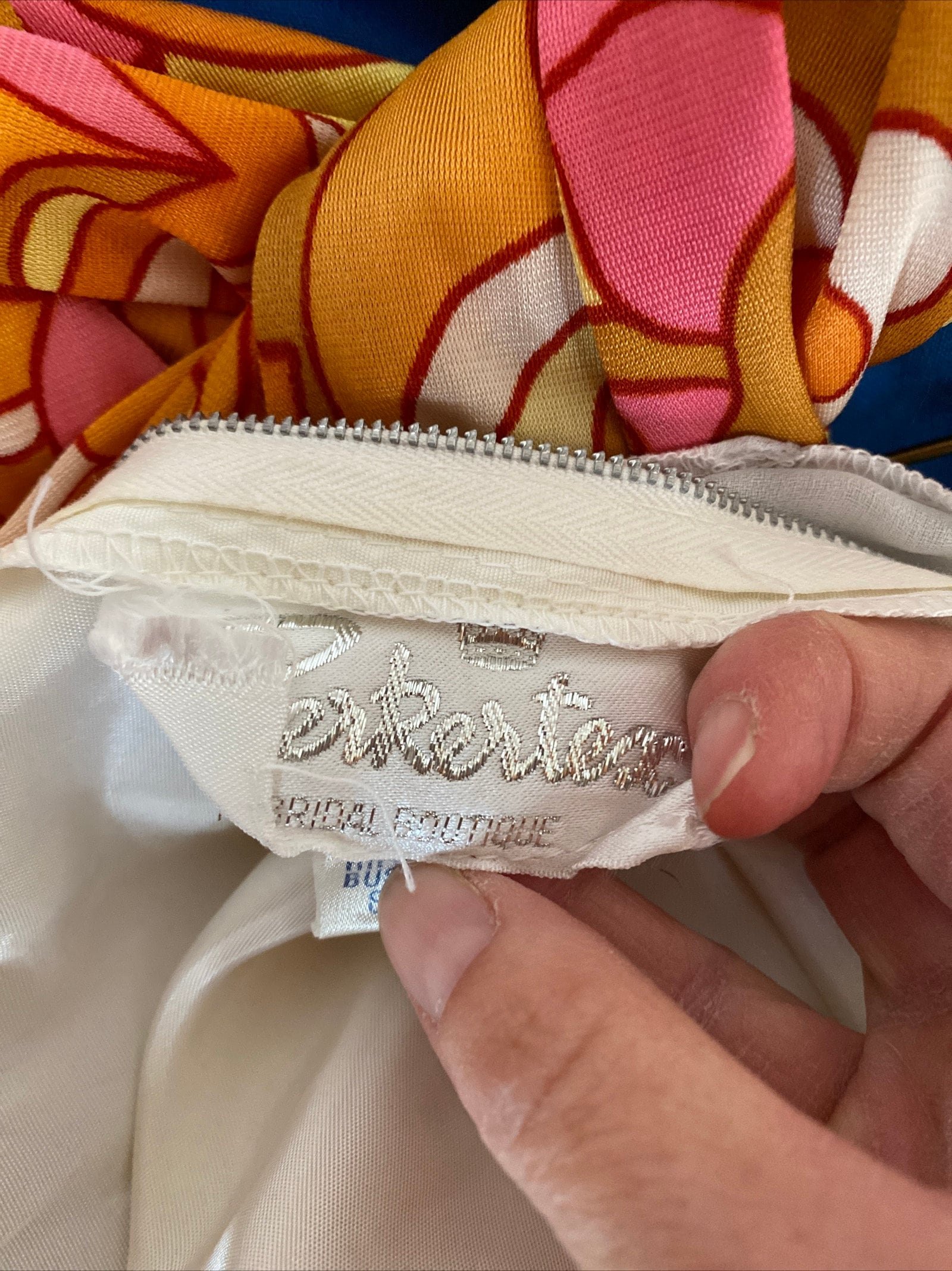 https://i.etsystatic.com/11230629/r/il/12f355/5872029344/il_fullxfull.5872029344_kice.jpg