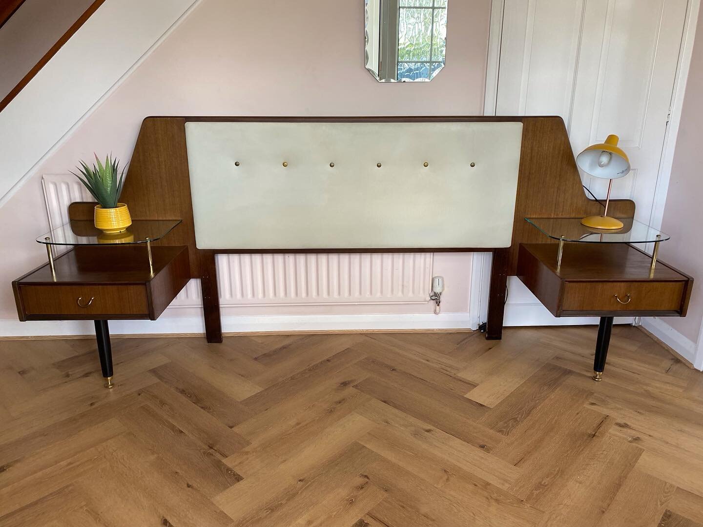I picked up this lovely G Plan E Gomme Librenza headboard unit in beautiful African tola wood. It even comes with the original assembly instructions which makes it all the more special. 

It needed quite a lot restoration, which I am finishing off at