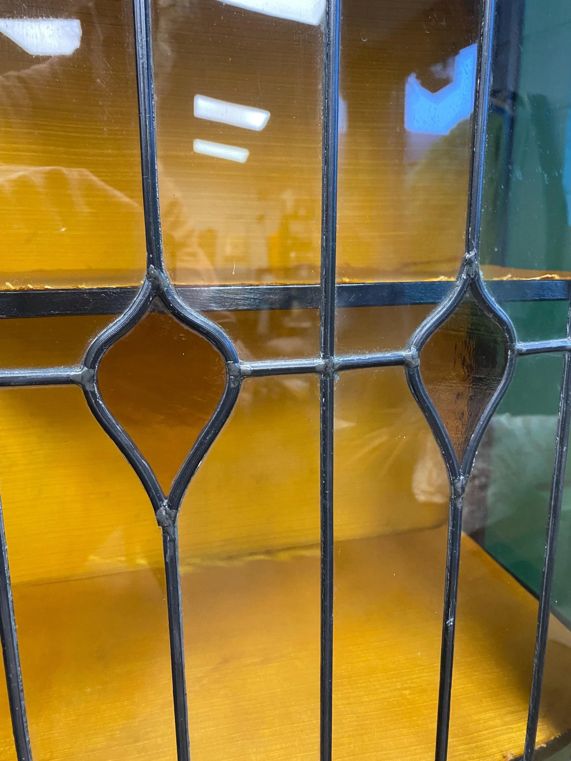 Antique Edwardian Mahogany Inlaid Marquetry Bow Fronted Glazed Display Cabinet with Amber Stained Glass Leaded Glazed Door