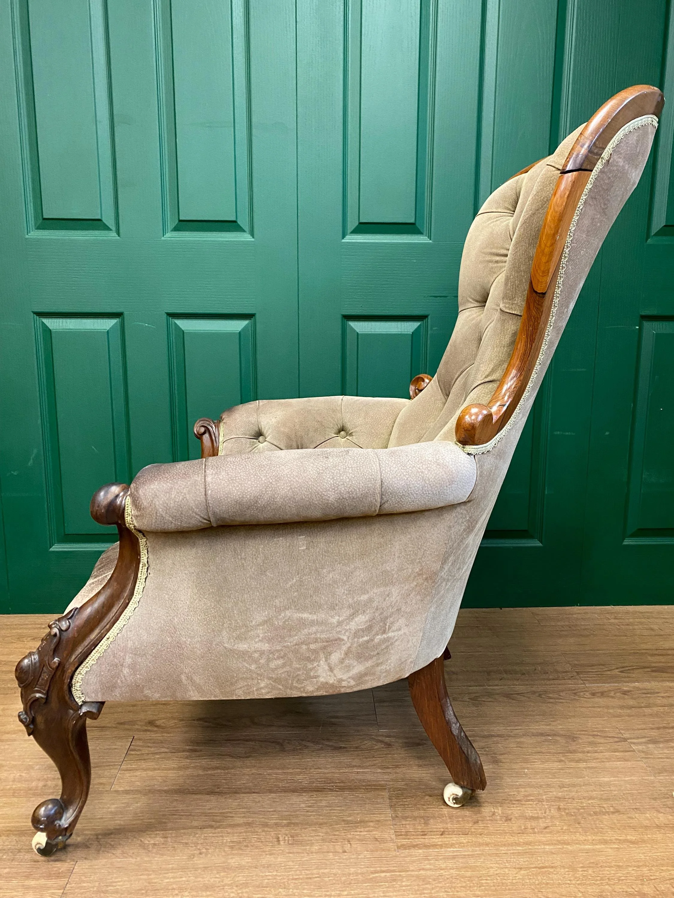 Antique 19th Century Victorian Ornate Carved Solid Walnut Framed Button Back Armchair, For Reupholstering
