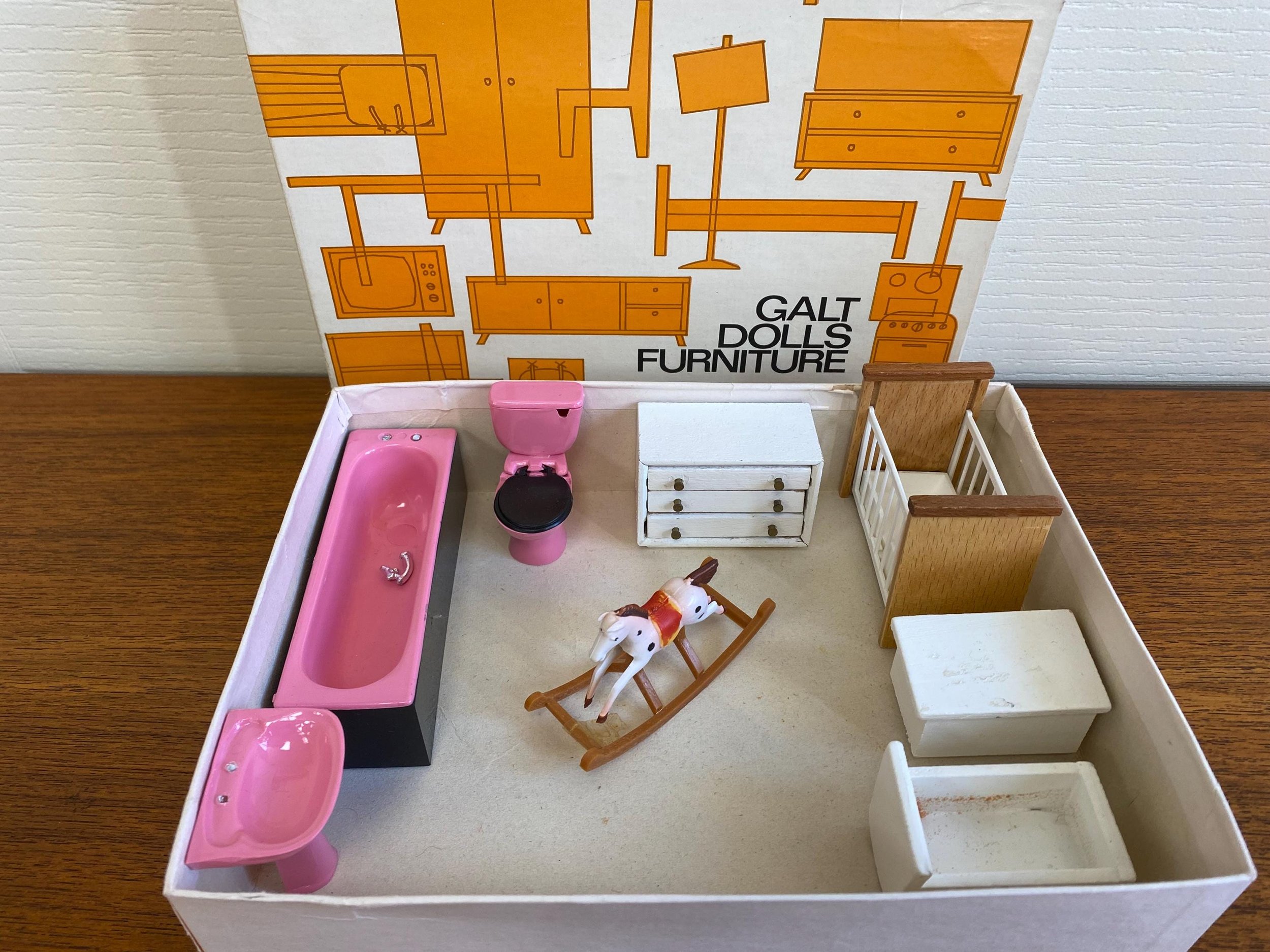 Vintage 1970s Galt Dolls House Furniture Bathroom and Nursery Set L0096K Boxed
