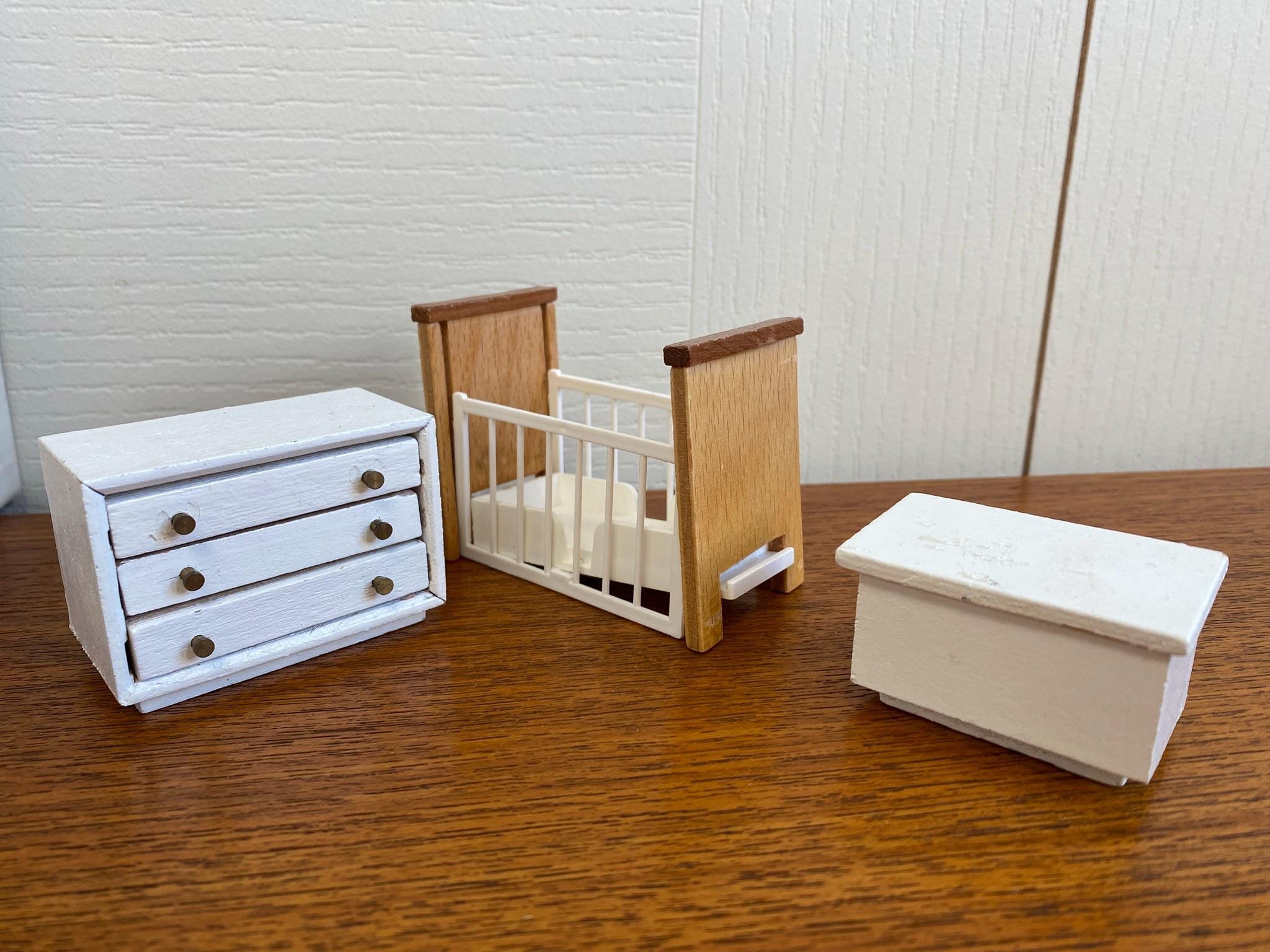 Vintage 1970s Galt Dolls House Furniture Bathroom and Nursery Set L0096K Boxed