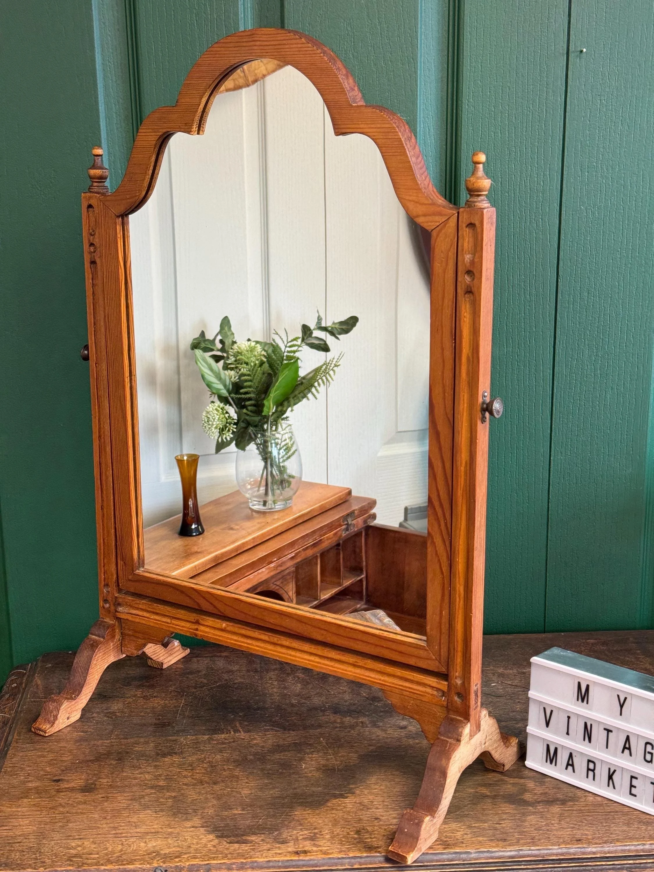 Arts and Crafts era dressing table mirror from approximately 1910.