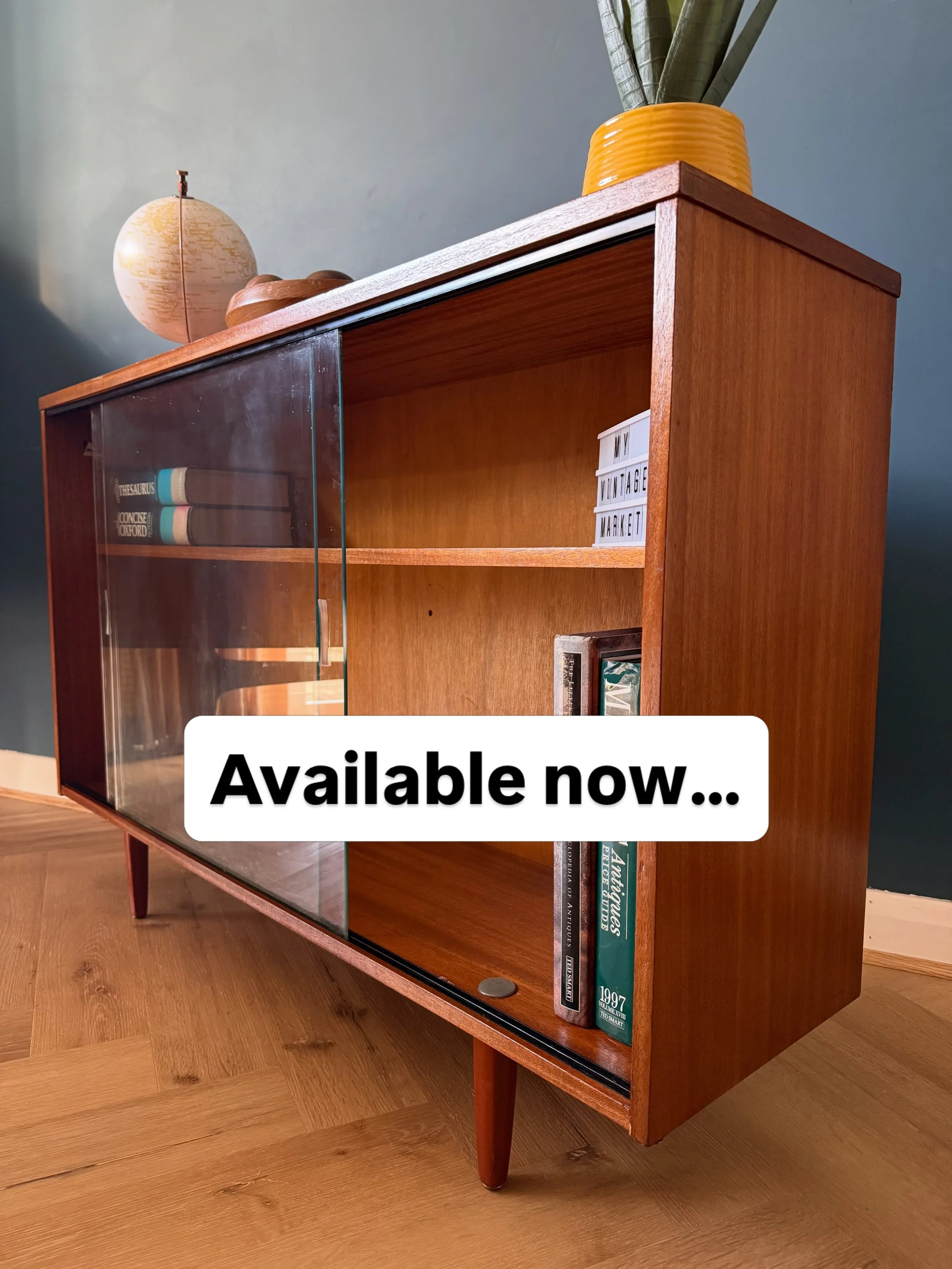 Available now&hellip;

This mid century teak glazed bookcase by Avalon

www.myvintagemarket.co.uk

#teakfurniture #midcenturyfurniture #hertfordshirebusiness