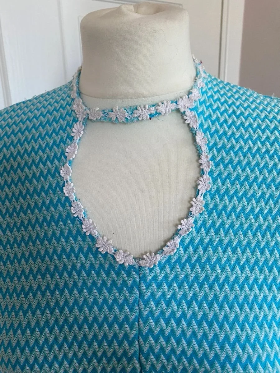 Original Vintage Handmade 1960s style Shift Dress Blue White Size 12-14