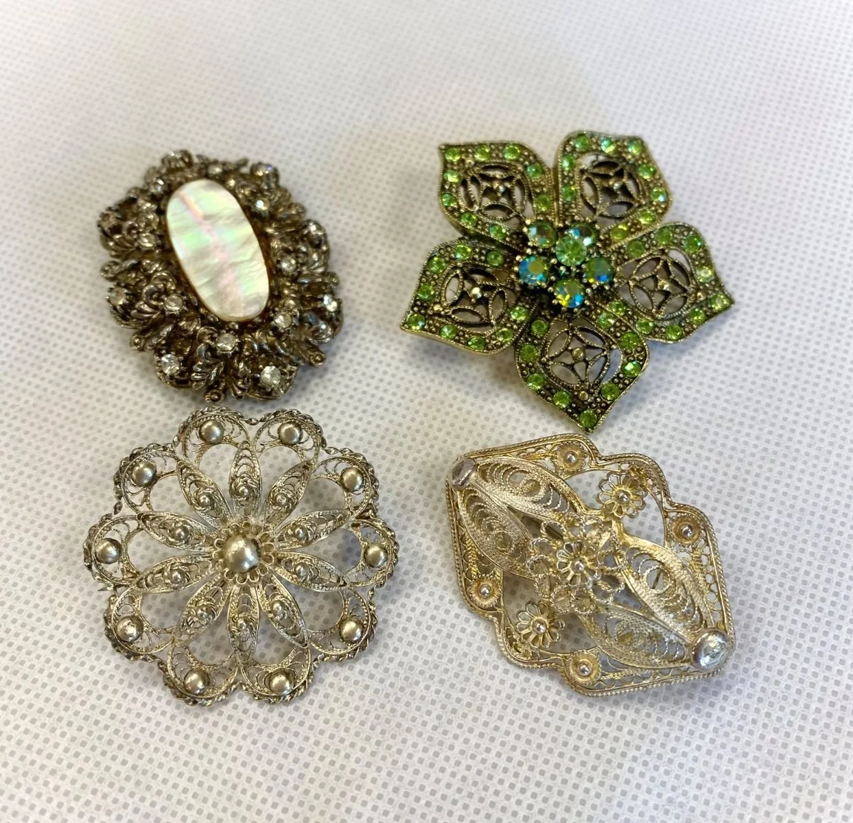 Antique filigree brooches 1920s 
