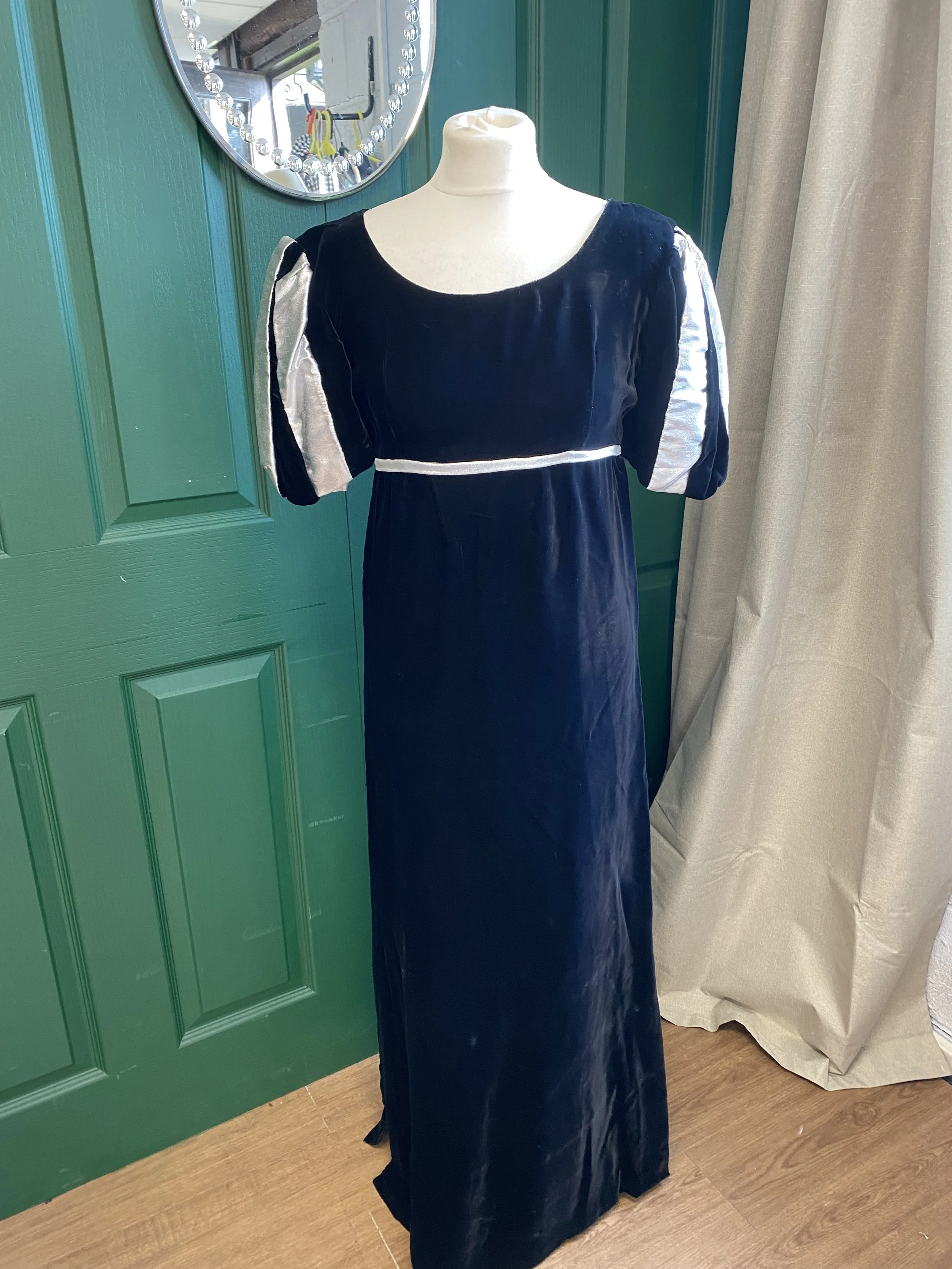 Vintage 1960s ladies black velvet and silver full length evening dress, size 12