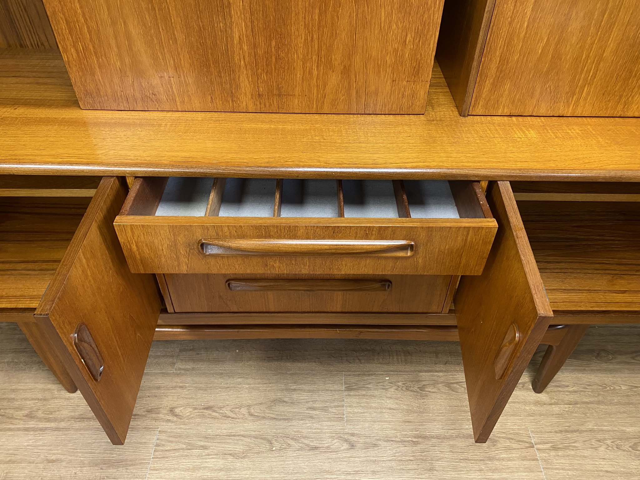 IMG_2895 - Copy.JPEG