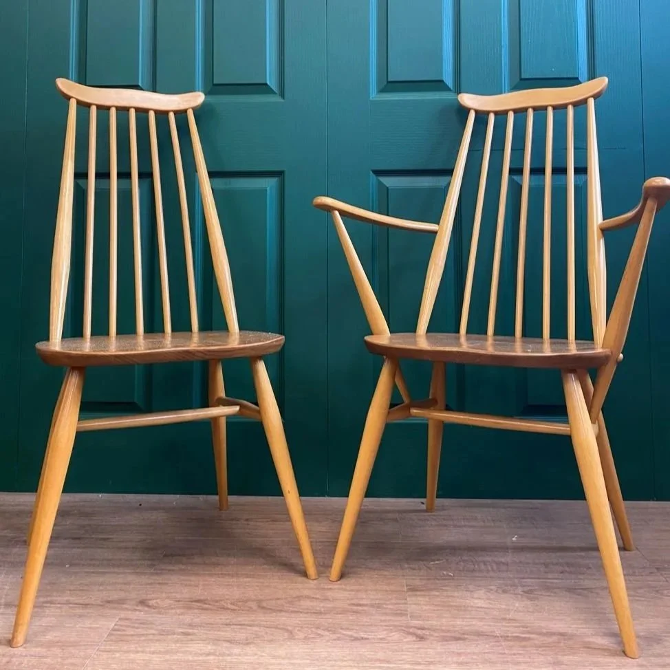 Ercol drop-leaf table and chairs (model 383)