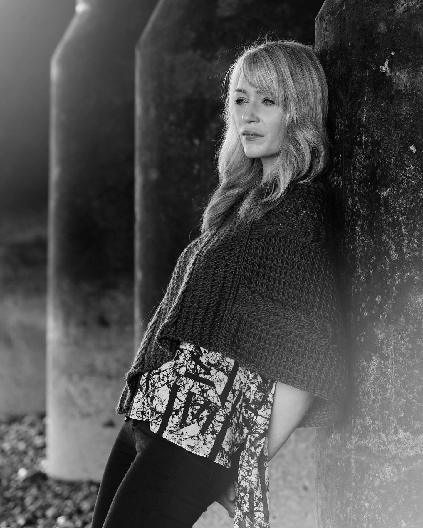 Black and White Portrait Series.

#hallphotographic #hallphoto #insta #bw #mono #monochrome #beach #blackandwhite #canon #5dmarkii #canonphotography #canon_photos #portrait #ianhall #portraitphotography #outdoors #landscape #people #peoplephotography