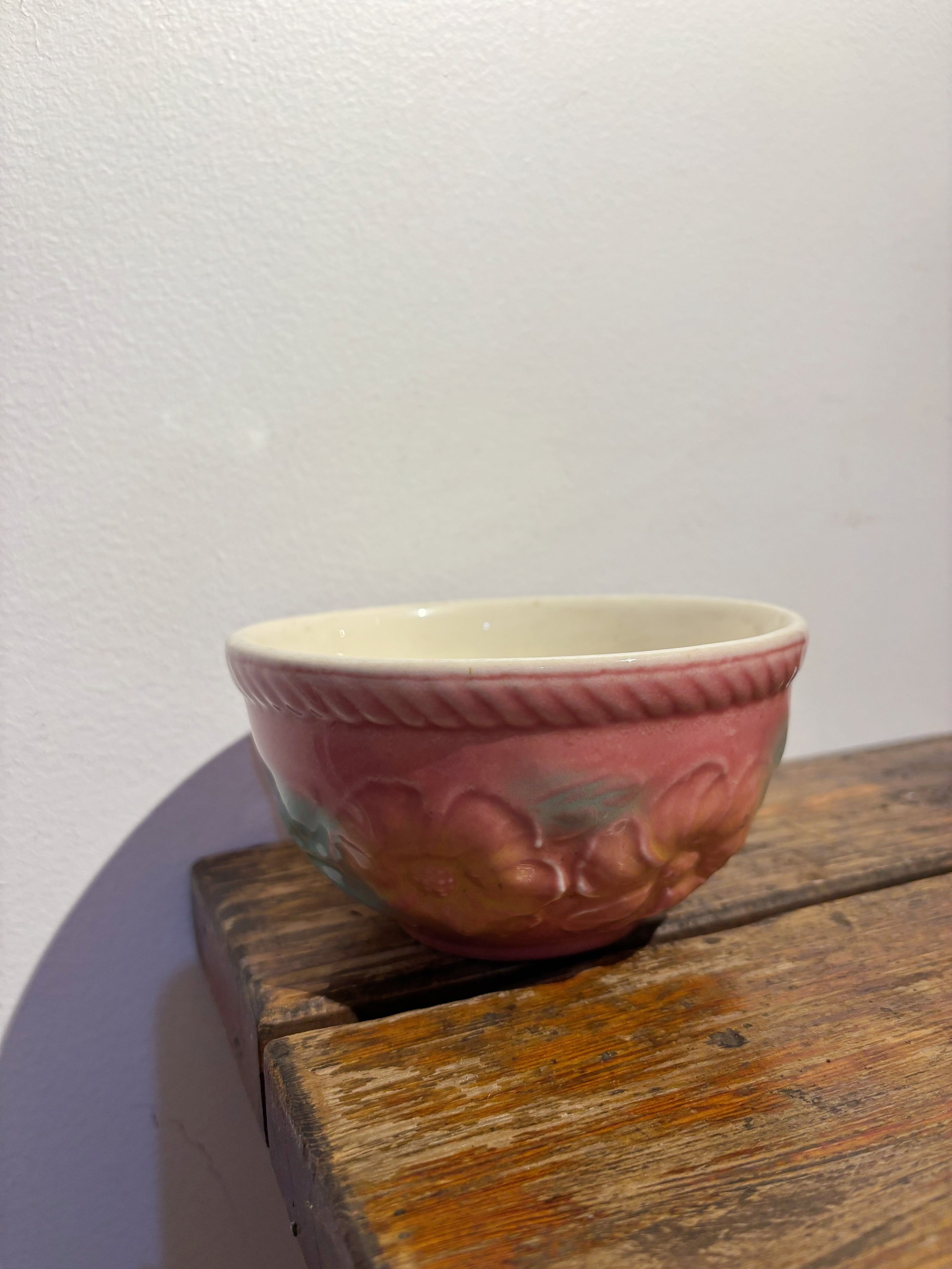 Hull Pottery Bowl