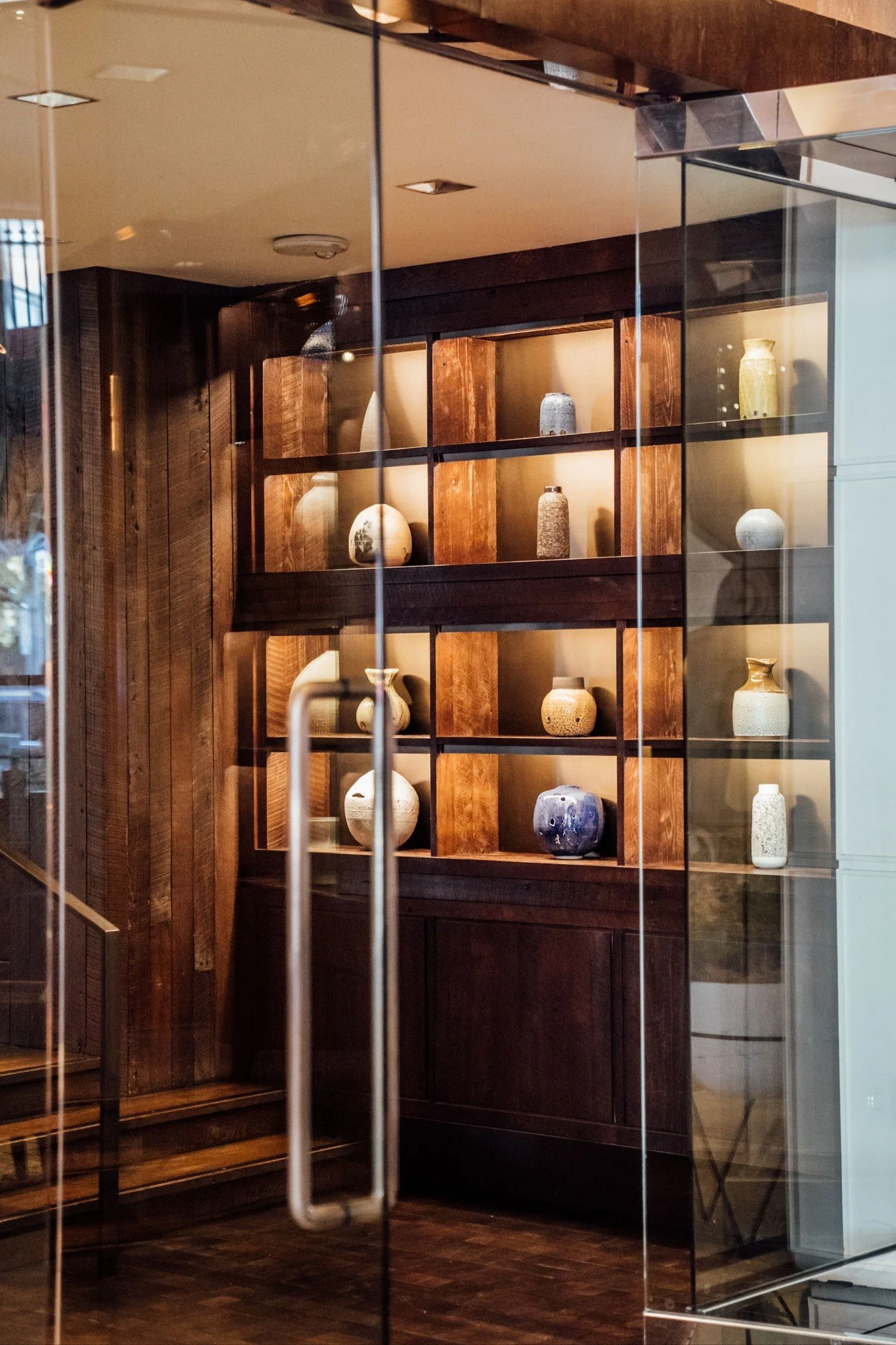 Your interior design business is unique. Your marketing should be too. ⭐️

Just as this curated space has its own distinct style, your interior design business has a unique story to tell.

The Dove Agency crafts marketing strategies designed to ampli
