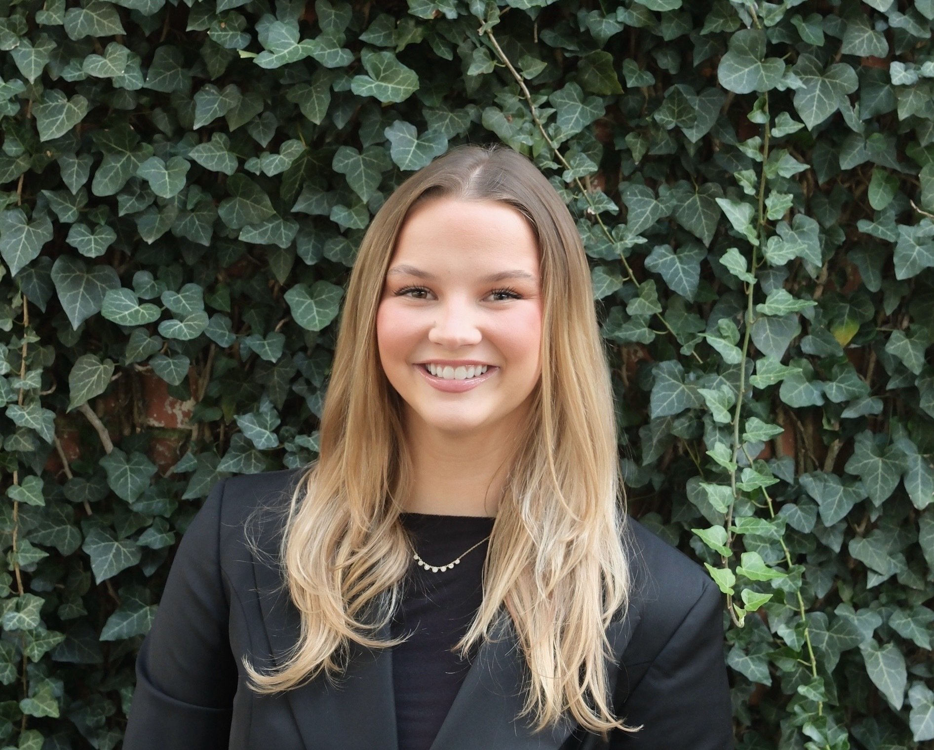 Molly Willey<br>Account Associate