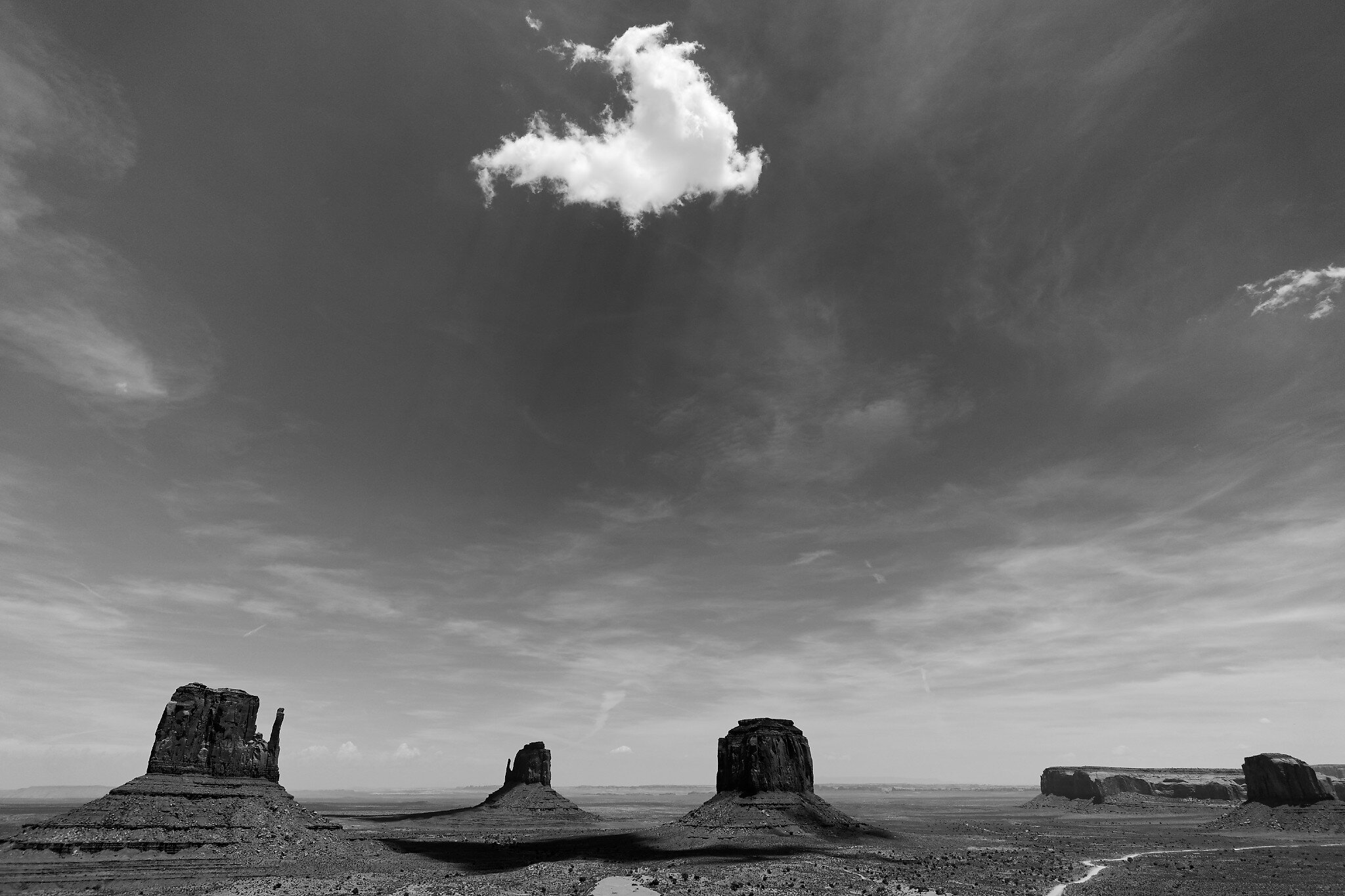 Desert cloud. Monument valley, 2017.
