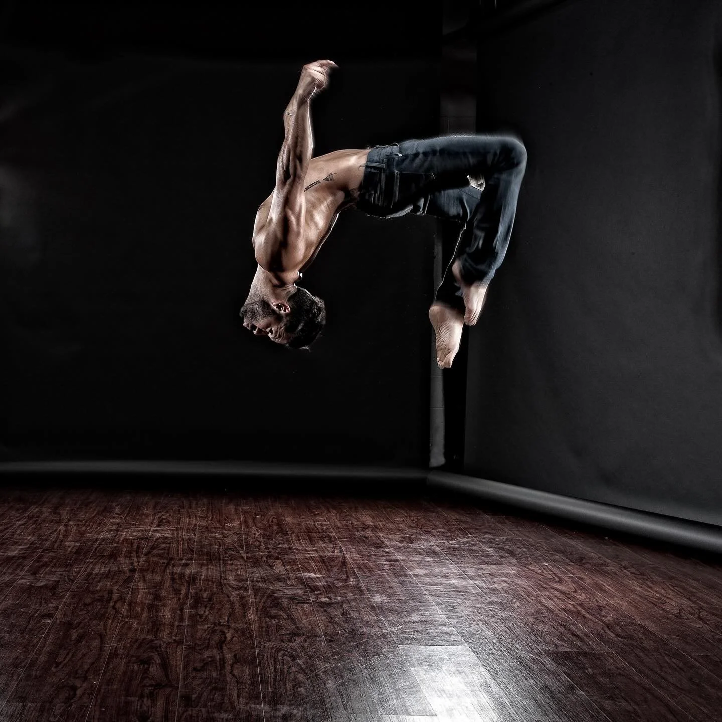 wow&hellip;10k on Spotify. I can&rsquo;t even begin to express how truly grateful I am!!!!! 

I started releasing music in 2016 as a personal goal or test (if you will) and the way it has snowballed in to this has been&hellip;INSANE. I couldn&rsquo;t