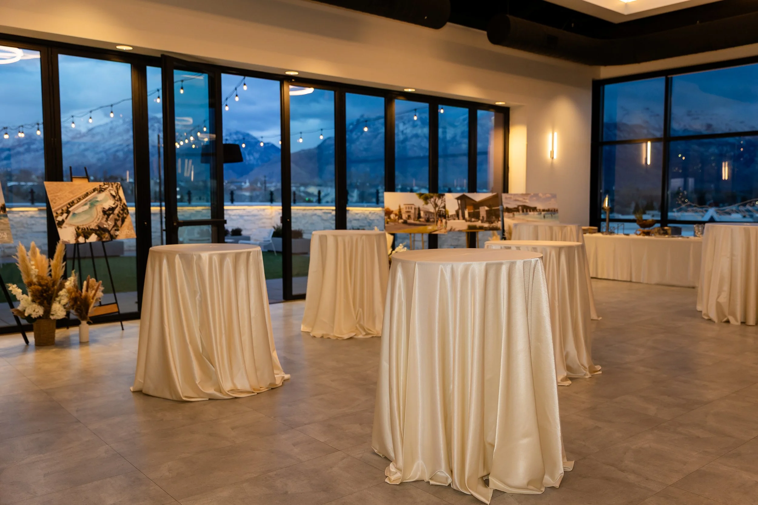 A Modern Corporate Event Venue in Lehi for Weekday Business Gatherings