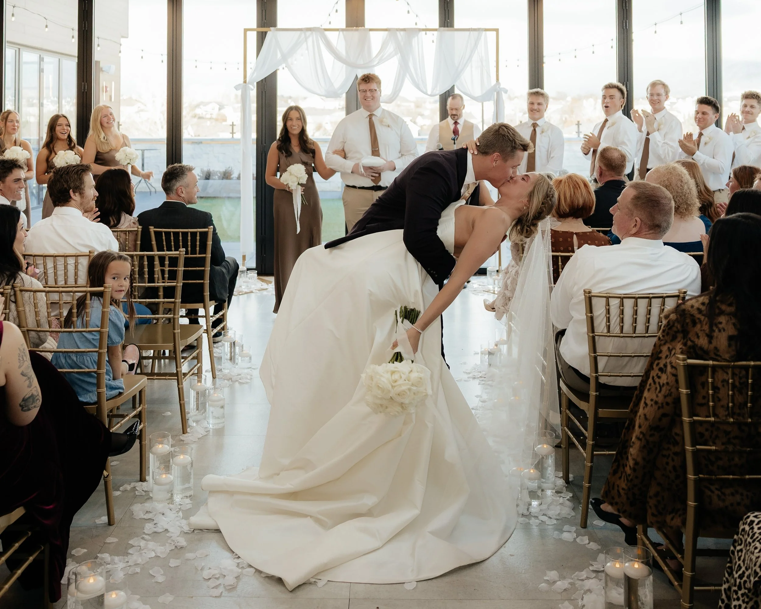 What to Look for in Wedding Venues in Utah County (Before You Book)