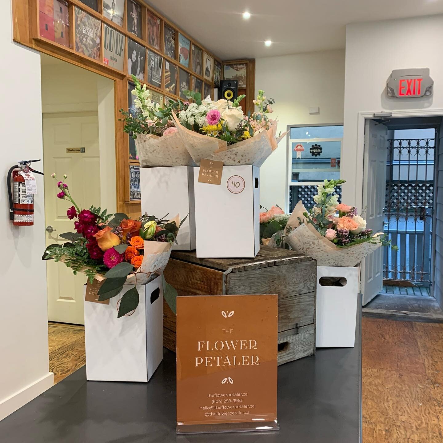 Mama&rsquo;s flowers and Greenhorn gift card are ready to go! #westend #localbusiness #espresso #brunch #mothersday @theflowerpetaler.ca #greenhorn