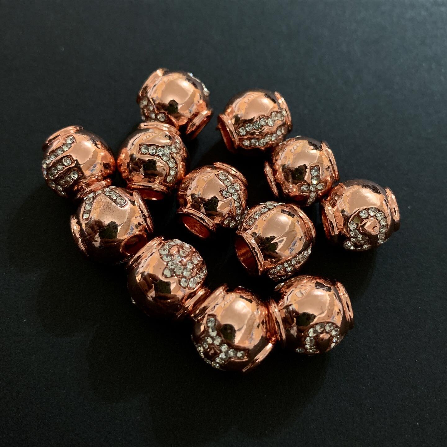NEW ROSE GOLD HOROSCOPE CHARMS - Limited quantities available
&bull;
&bull;
&bull;
#onyxbracelet #chakras #jewelrymaker #artist #enlightenment #onyxbracelet #horoscopes #jewelrymaker #artist #photography #gemstonejewelry #art #toronto #torontoartist 