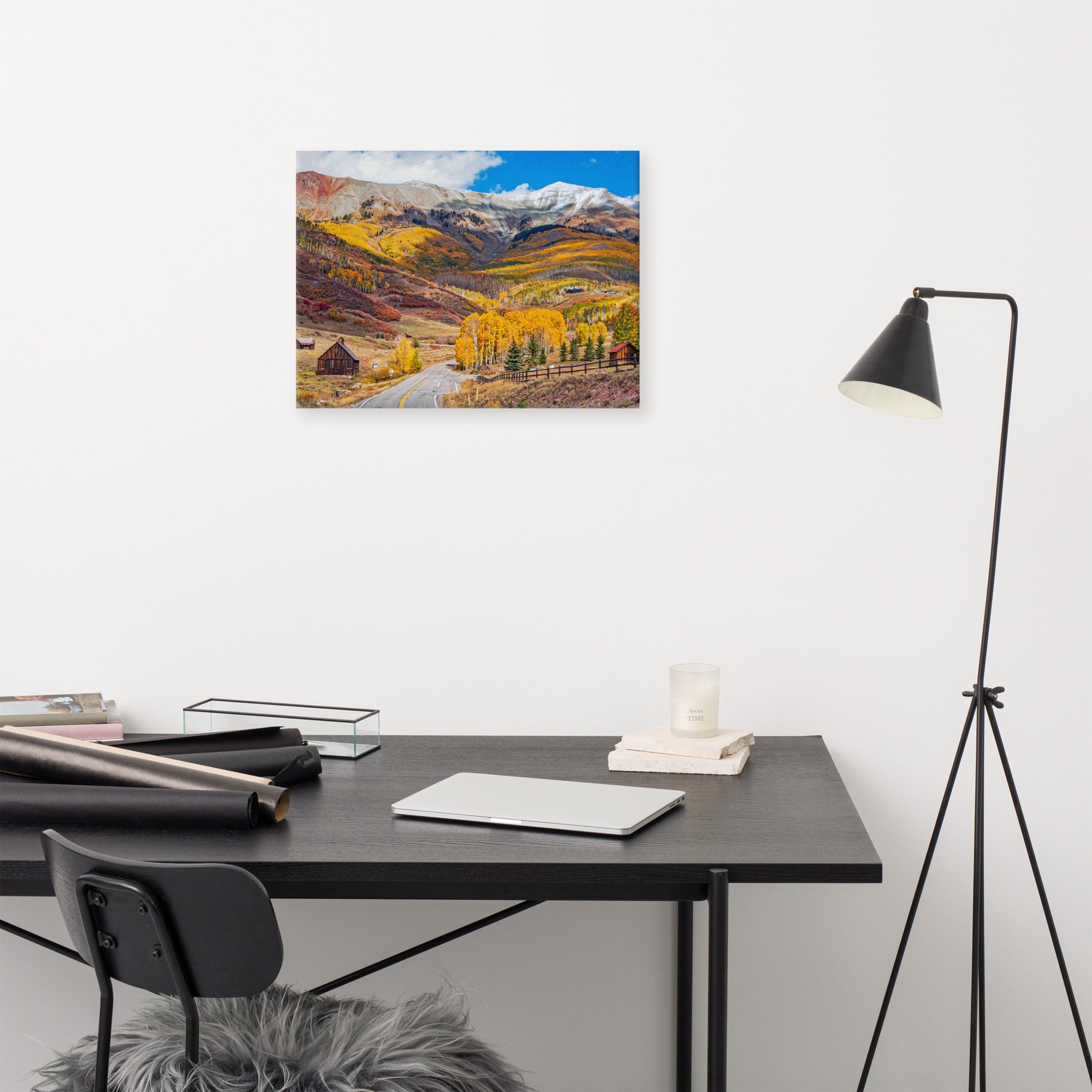 canvas-(in)-18x24-front-65b56fe438acb.jpg