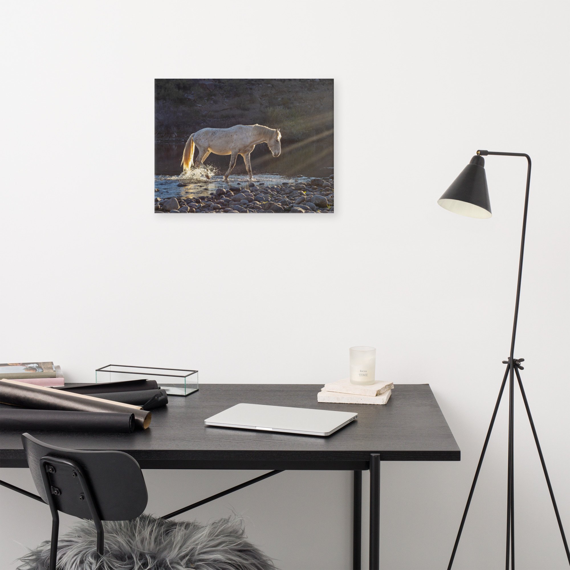 canvas-(in)-18x24-front-65b93ea9e1a3c.jpg