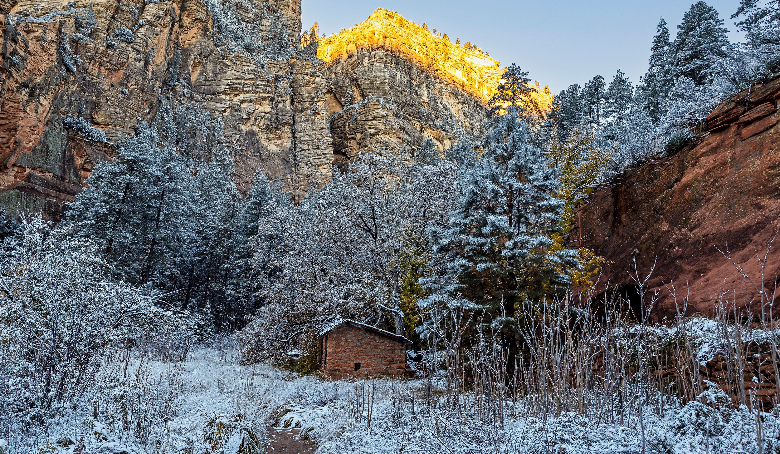 Snow in Sedona, Arizona | 4K Winter Video Footage for Licensing &amp; Sale 