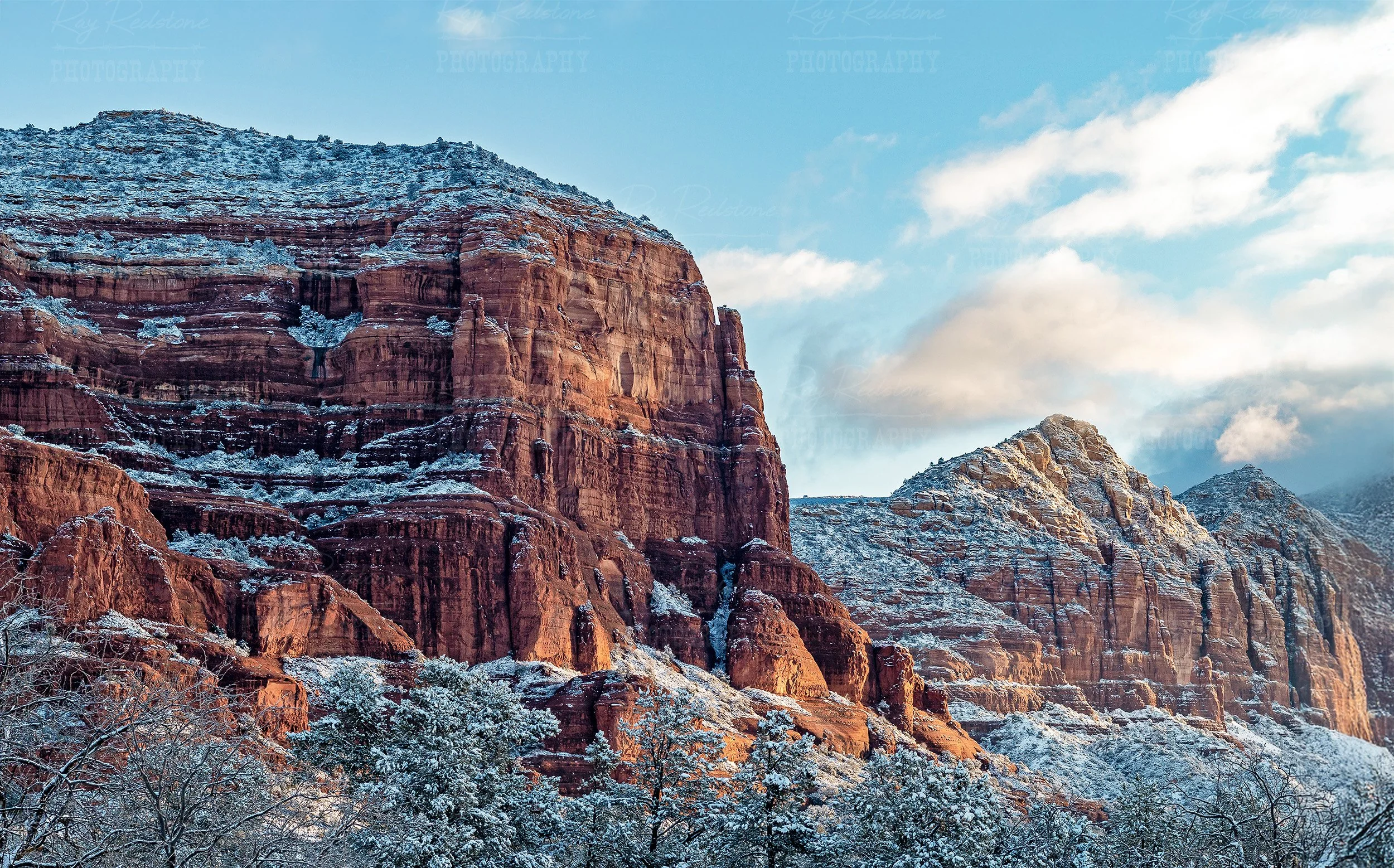 courthouse-butte-snow