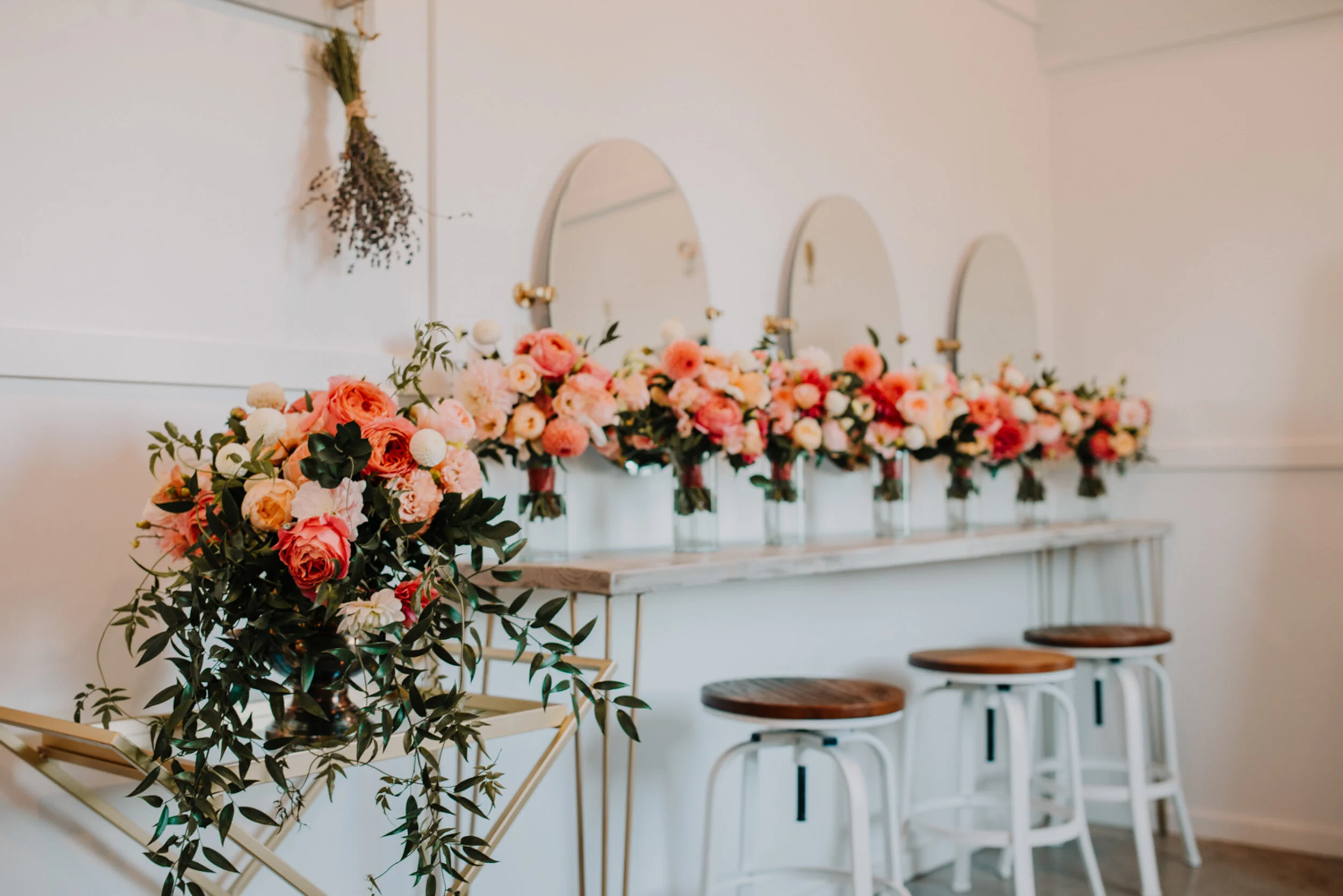 Jill&Alex-TheOrchard-JenJones2019-13.jpg