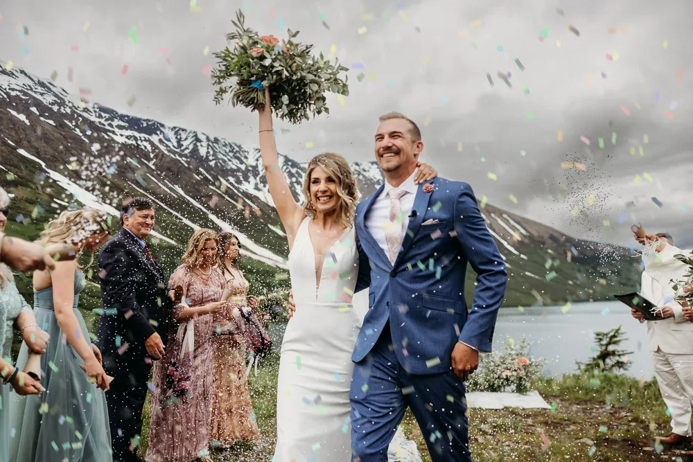 How to Choose the Right Wedding Photographer