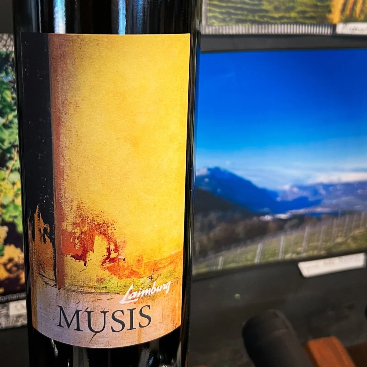 Label_IT_Laimburg Musis Weissburgunder Pinot Bianco.jpg