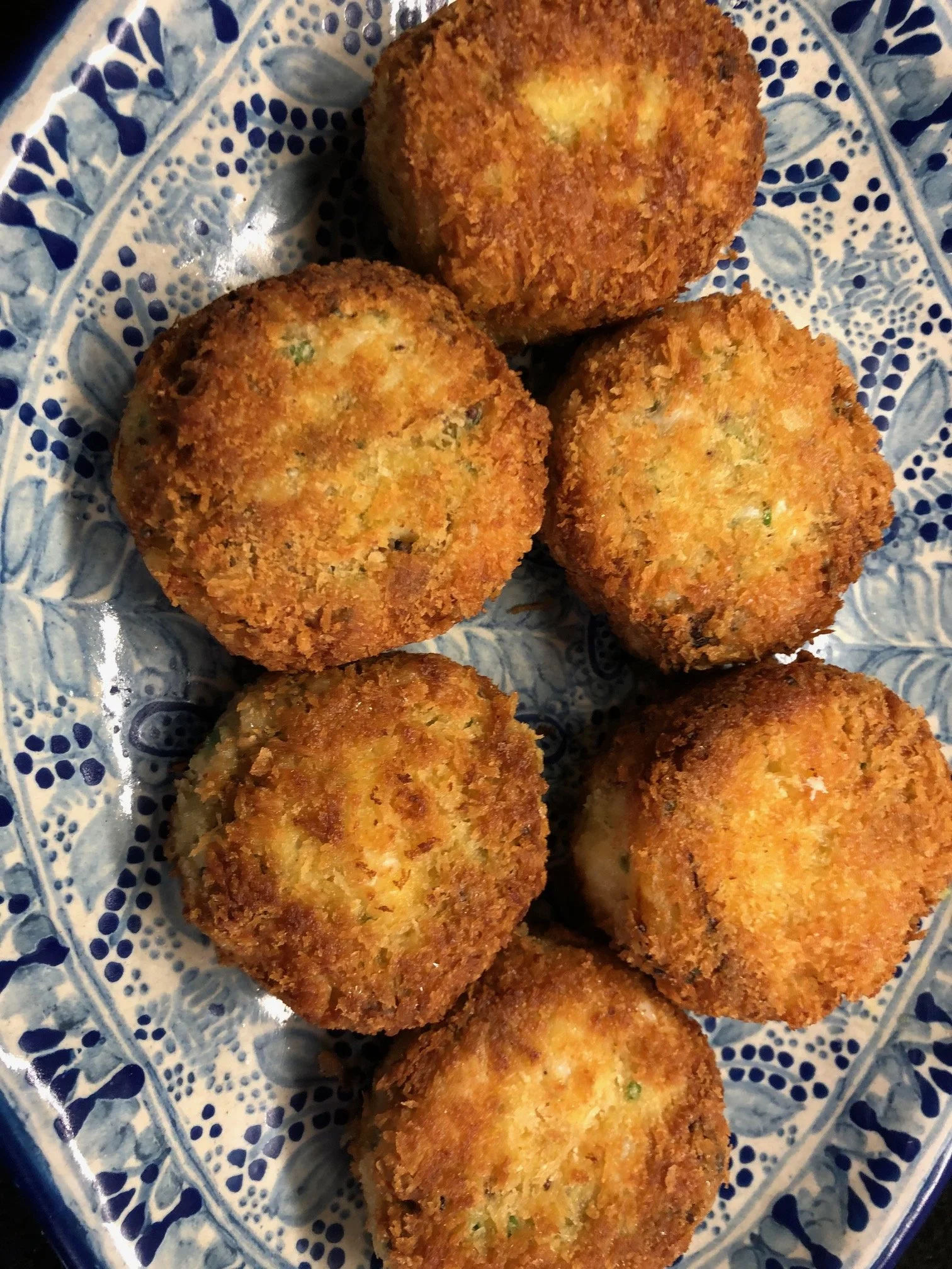 Greg Vouros_salmon cakes.jpeg