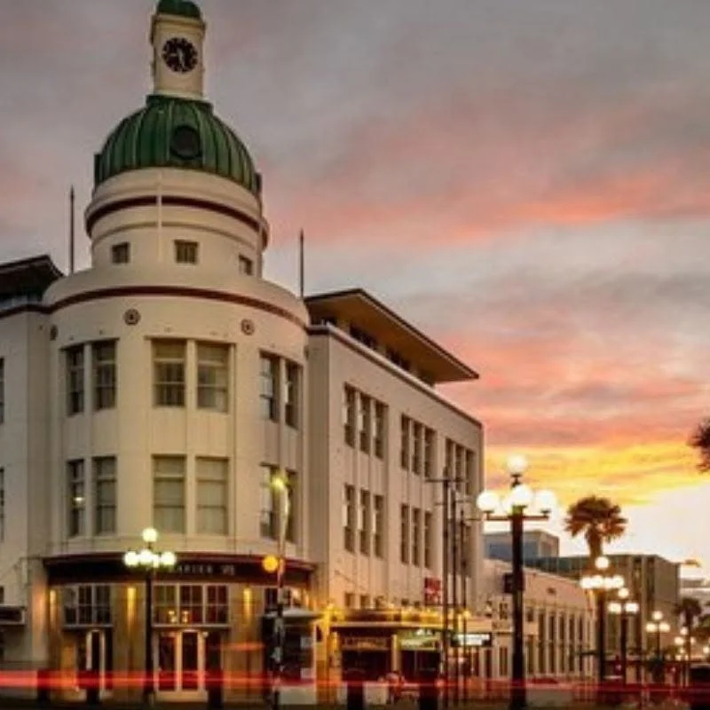 New Zealand_Hawke's Bay_Napier_Art Deco Festival_Lone Star Back Bar.jpg