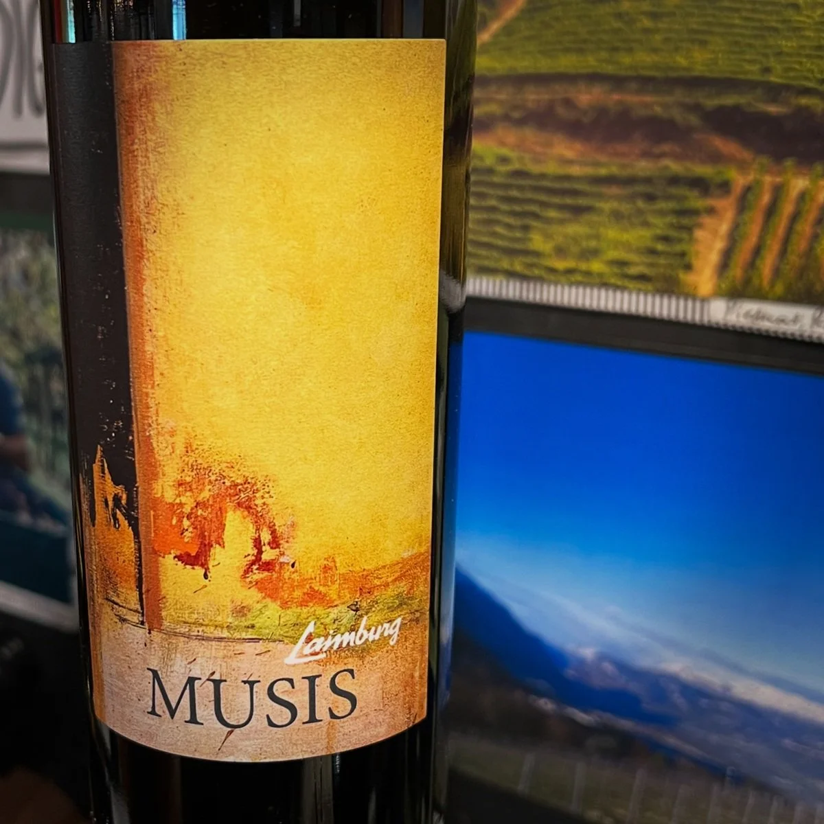 Label_IT_Laimburg Muses Weissburgunder.jpg