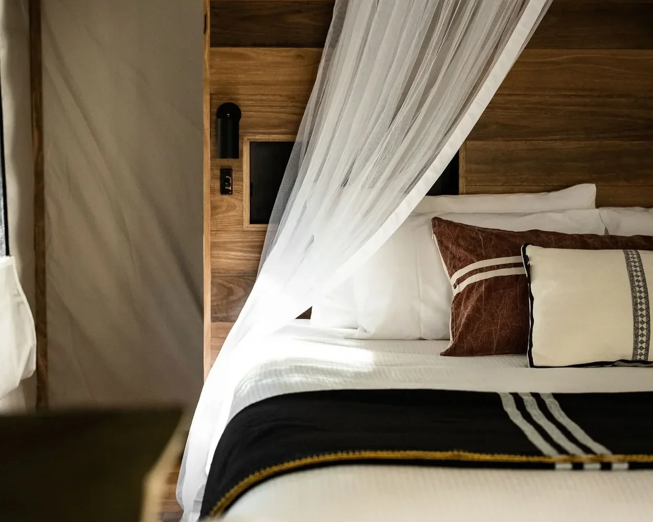 Bed configuration at Paperbark Camp NSW